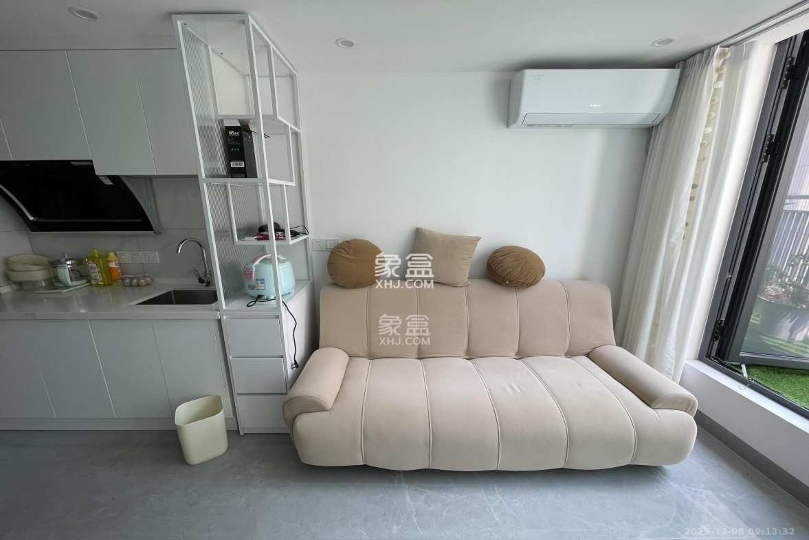 力高凤凰新天 1室0厅0卫 2200.0元/月 力高凤凰新天 1室0厅0卫 2200.0元/月室内图