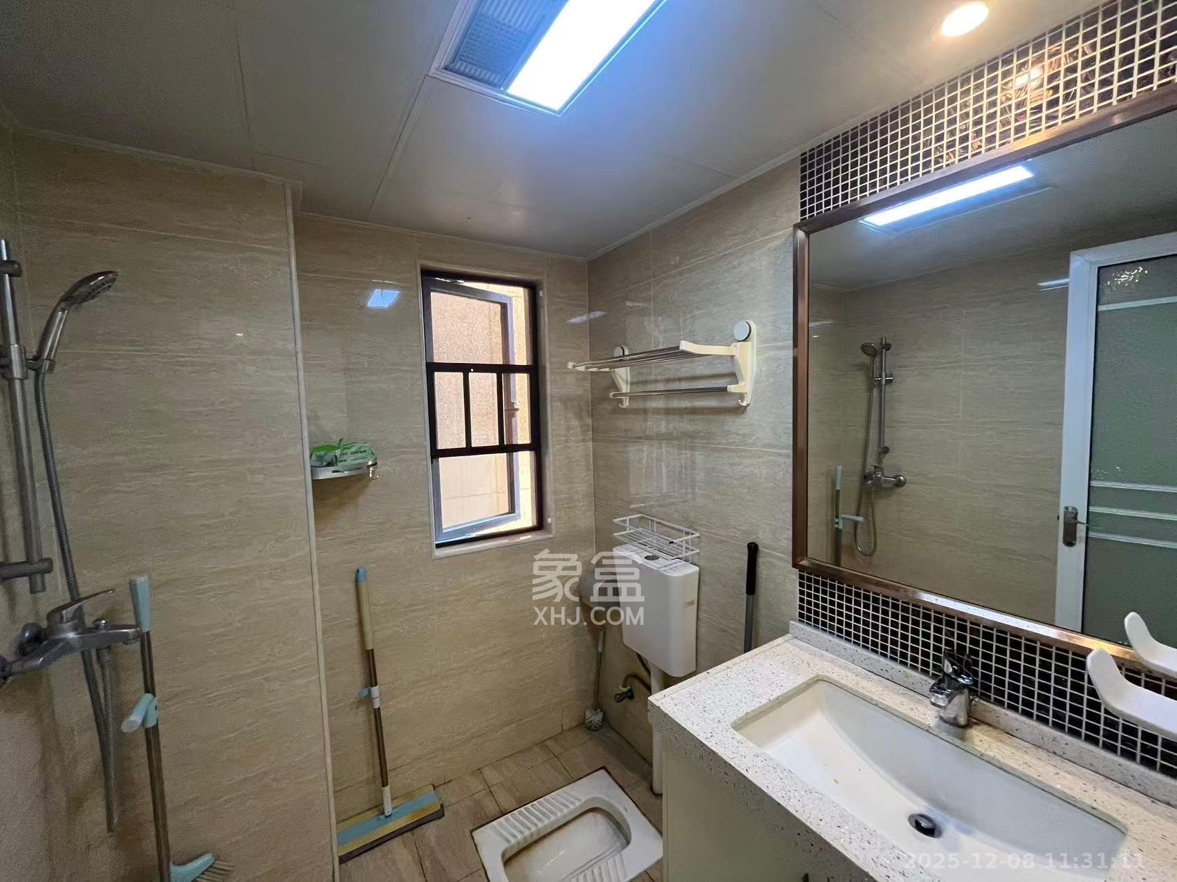 五江天街北区  2室2厅1卫    2400.0元/月室内图