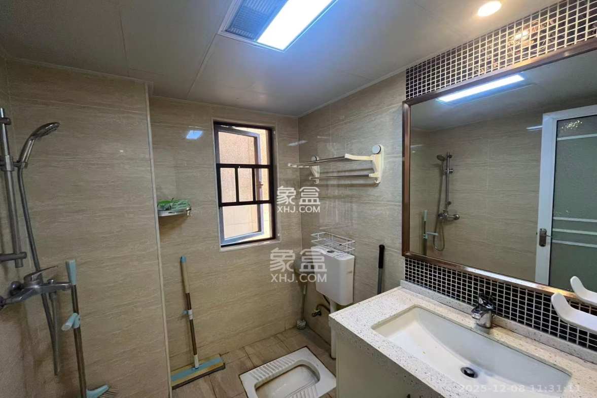 五江天街北区 2室2厅1卫 2400.0元/月 五江天街北区 2室2厅1卫 2400.0元/月室内图