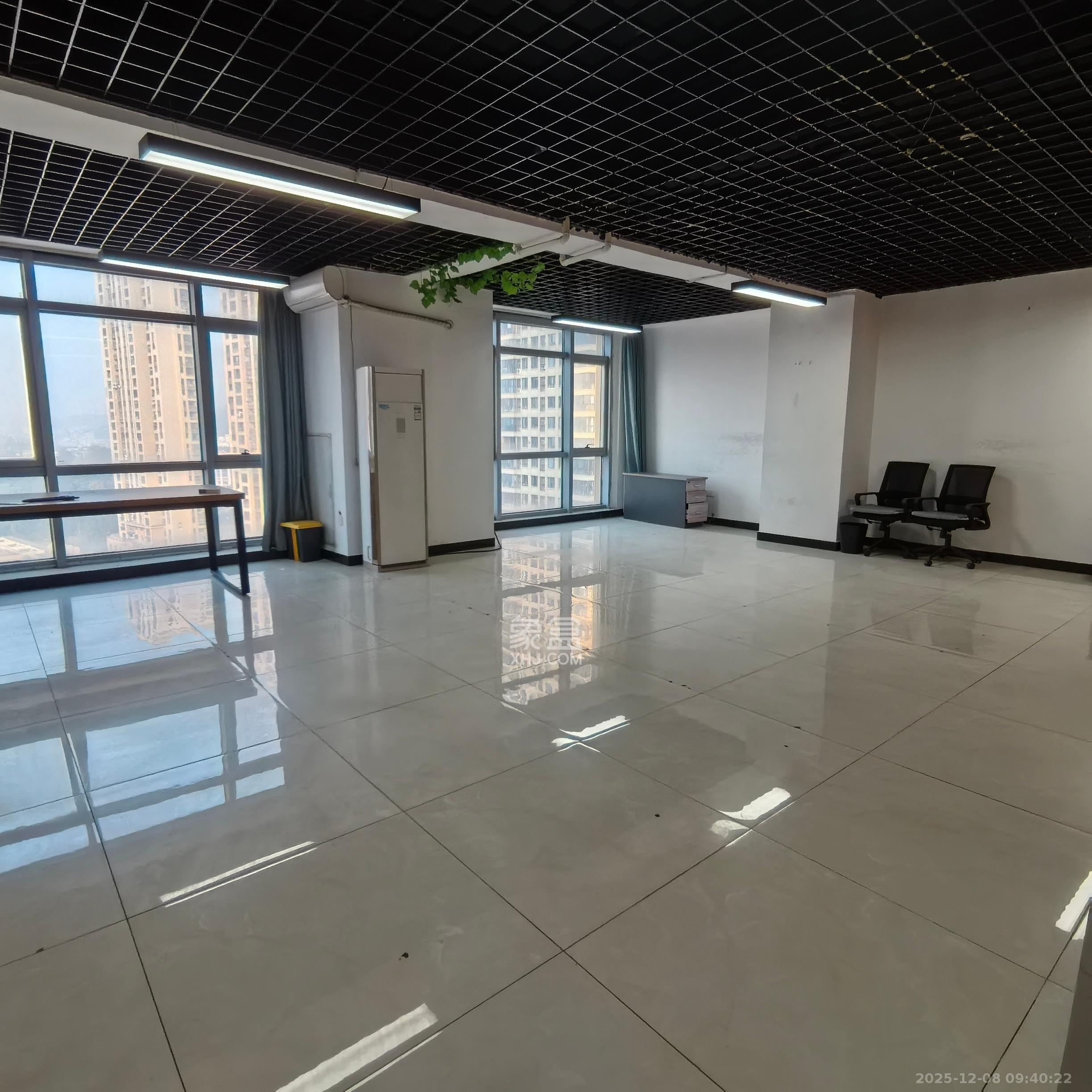 奥克斯缔壹城 1室1厅1卫 1800.0元/月 奥克斯缔壹城 1室1厅1卫 1800.0元/月室内图