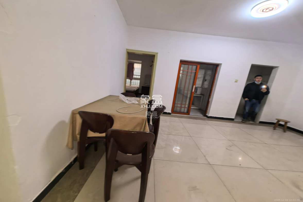 丽星景园 3室2厅1卫 2300.0元/月 丽星景园 3室2厅1卫 2300.0元/月室内图