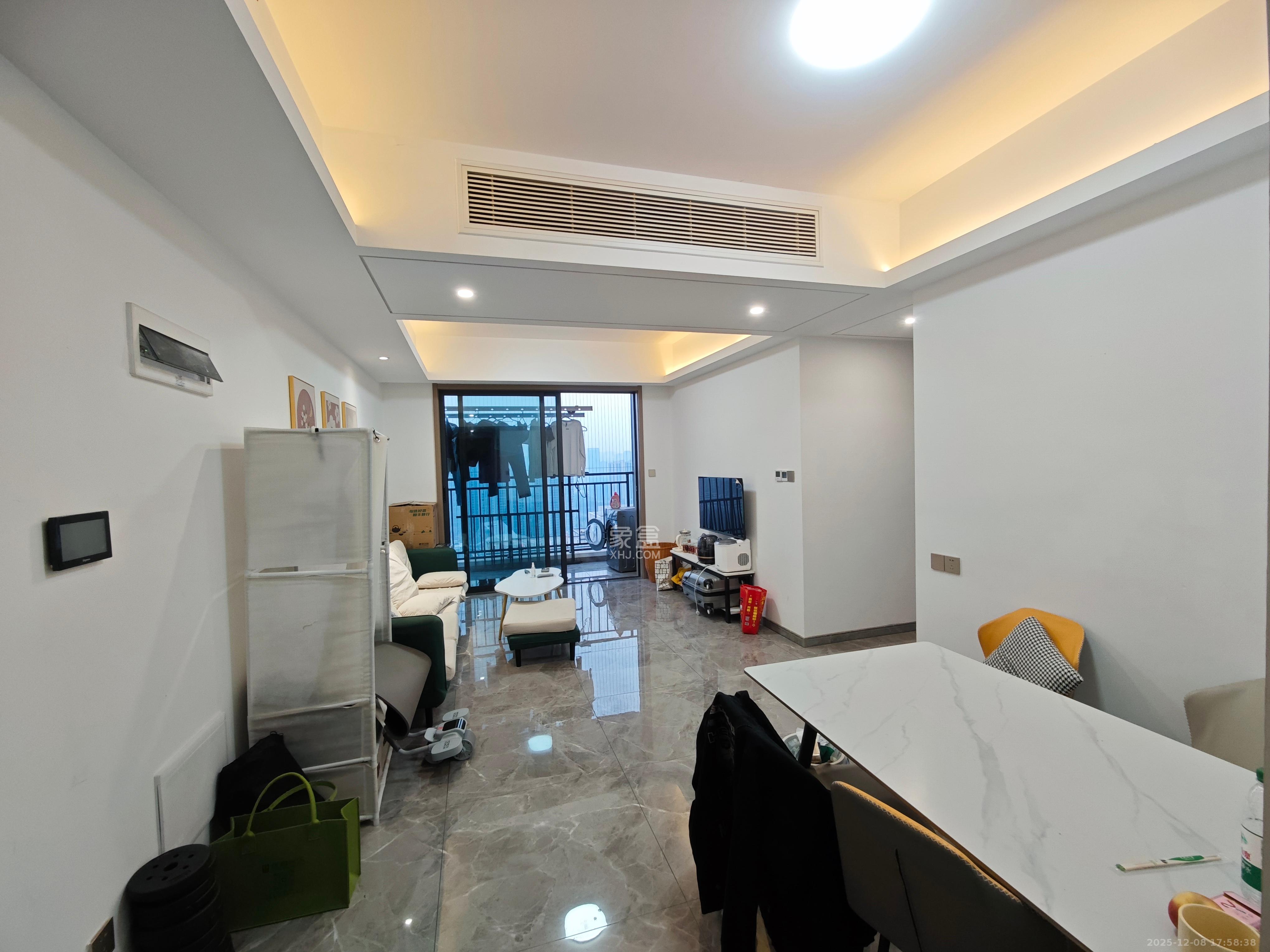 梅溪枫林  3室2厅2卫    2600.0元/月