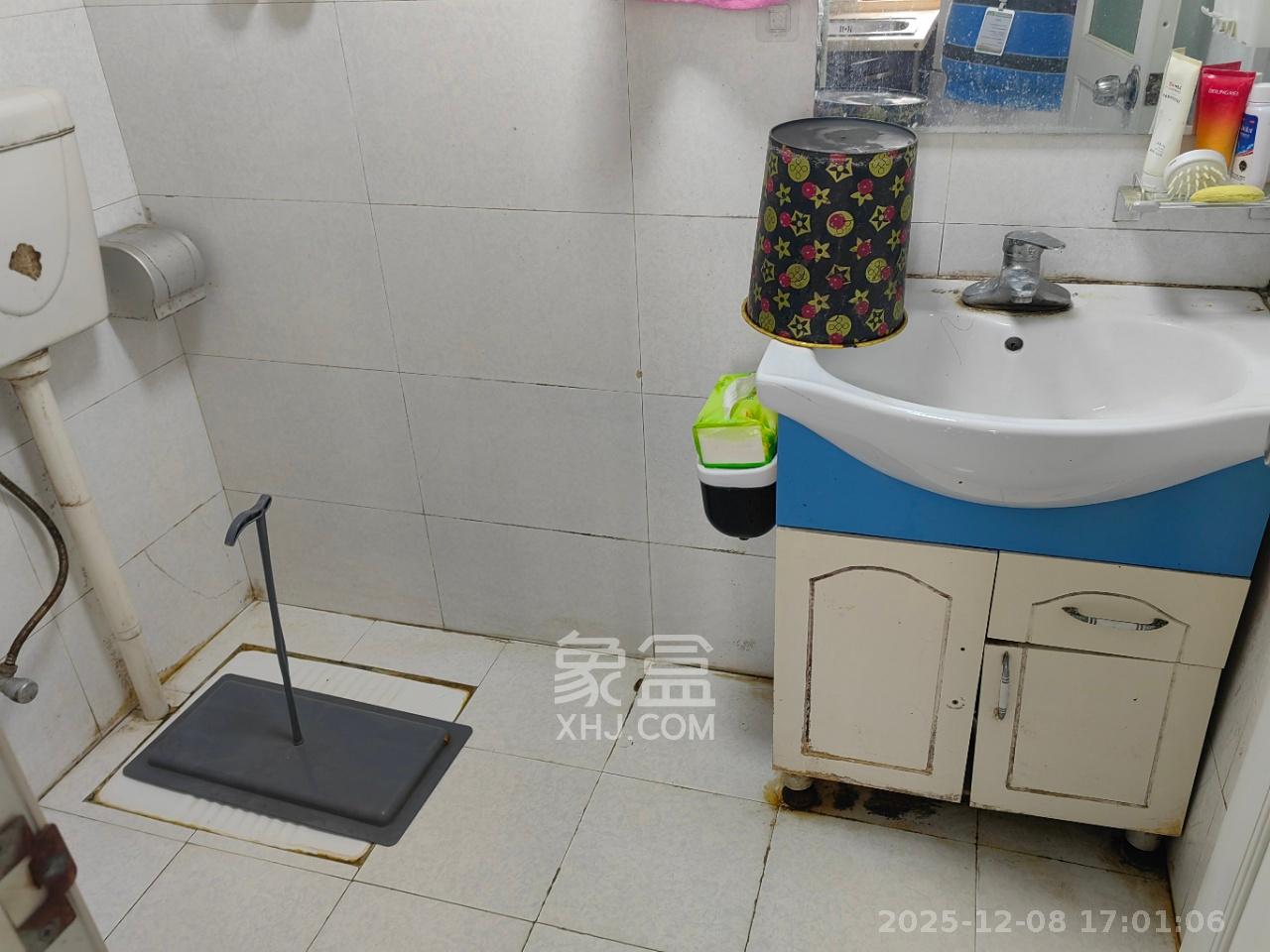 中信城市广场（中信新城一期）  1室1厅1卫    1000.0元/月室内图