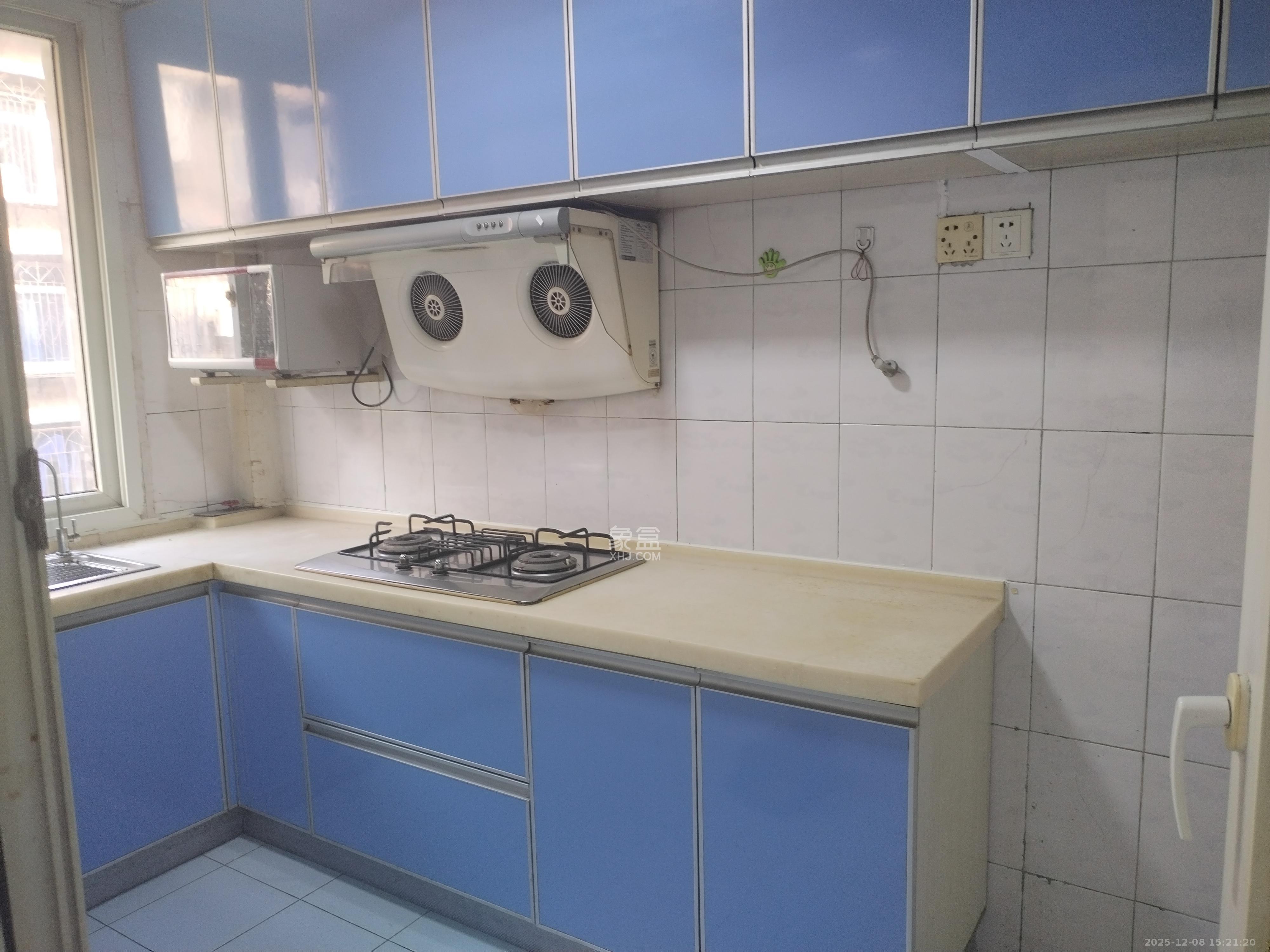 砂子塘社区 2室2厅1卫 2000.0元/月 砂子塘社区 2室2厅1卫 2000.0元/月室内图