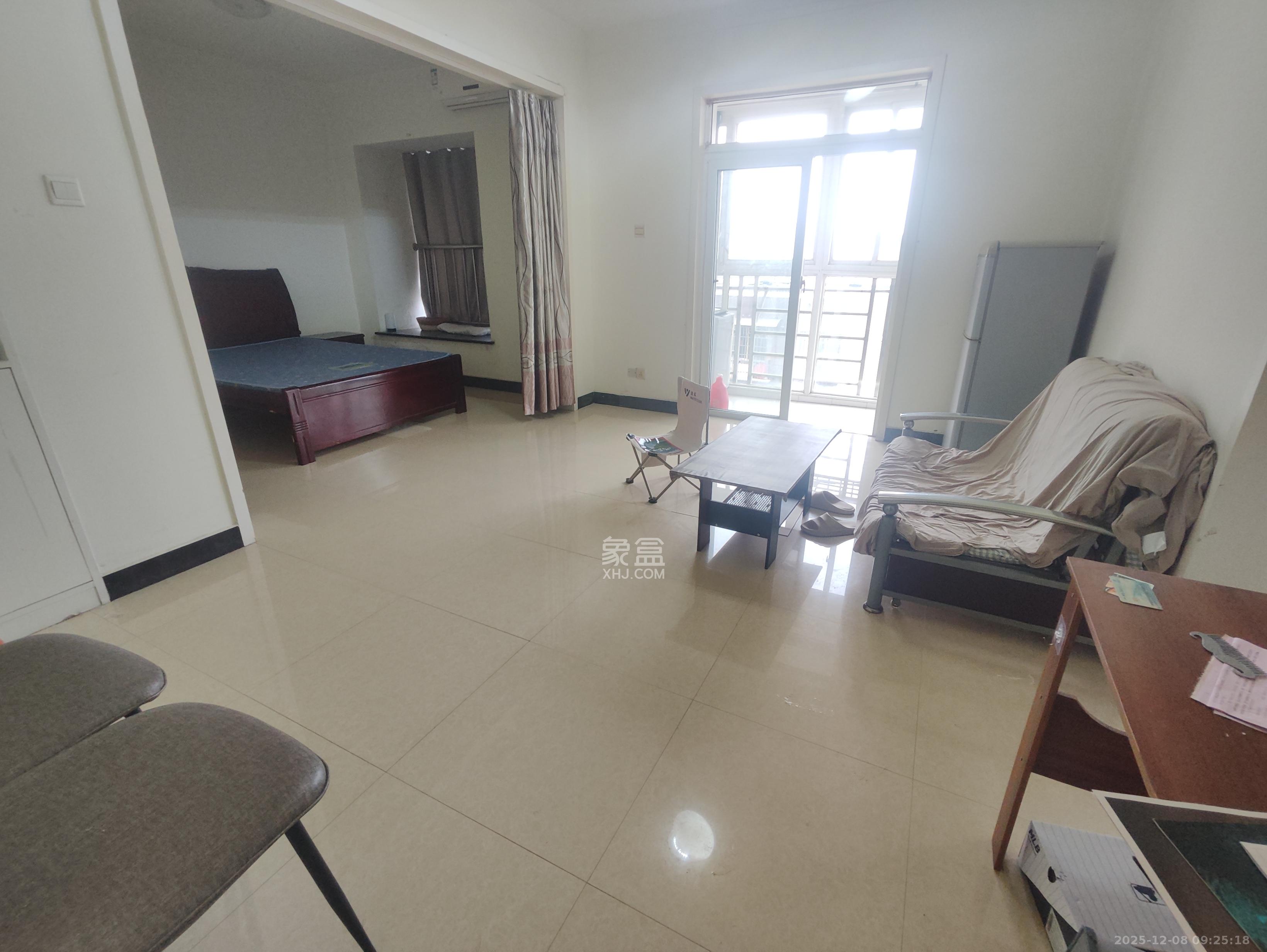 赤岗冲锻压机床厂安置房  1室1厅1卫    1300.0元/月