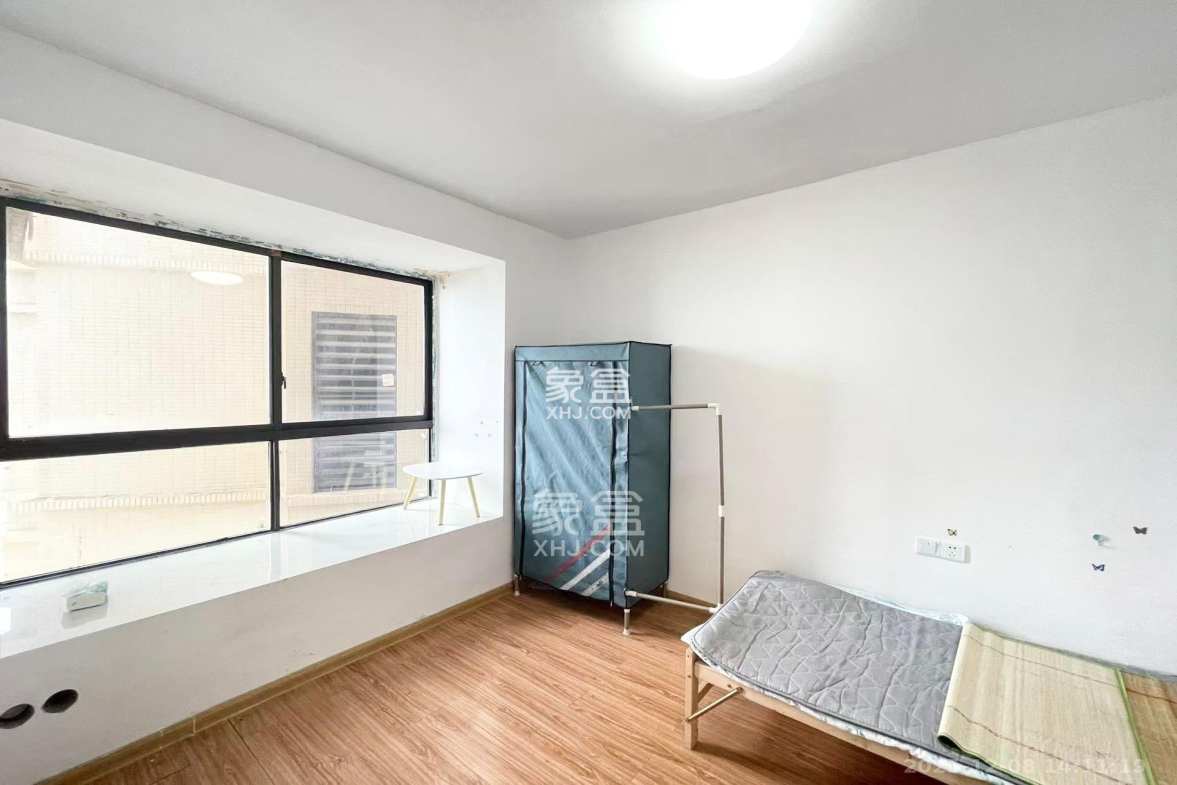 保利麓谷林语F区 4室2厅2卫 2400.0元/月 保利麓谷林语F区 4室2厅2卫 2400.0元/月室内图