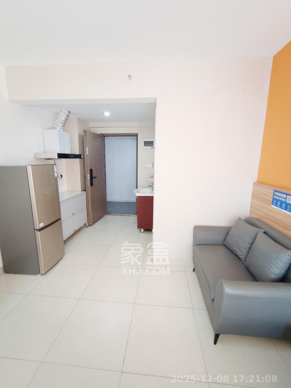 好莱城（弘德西街）  1室0厅1卫    1300.0元/月