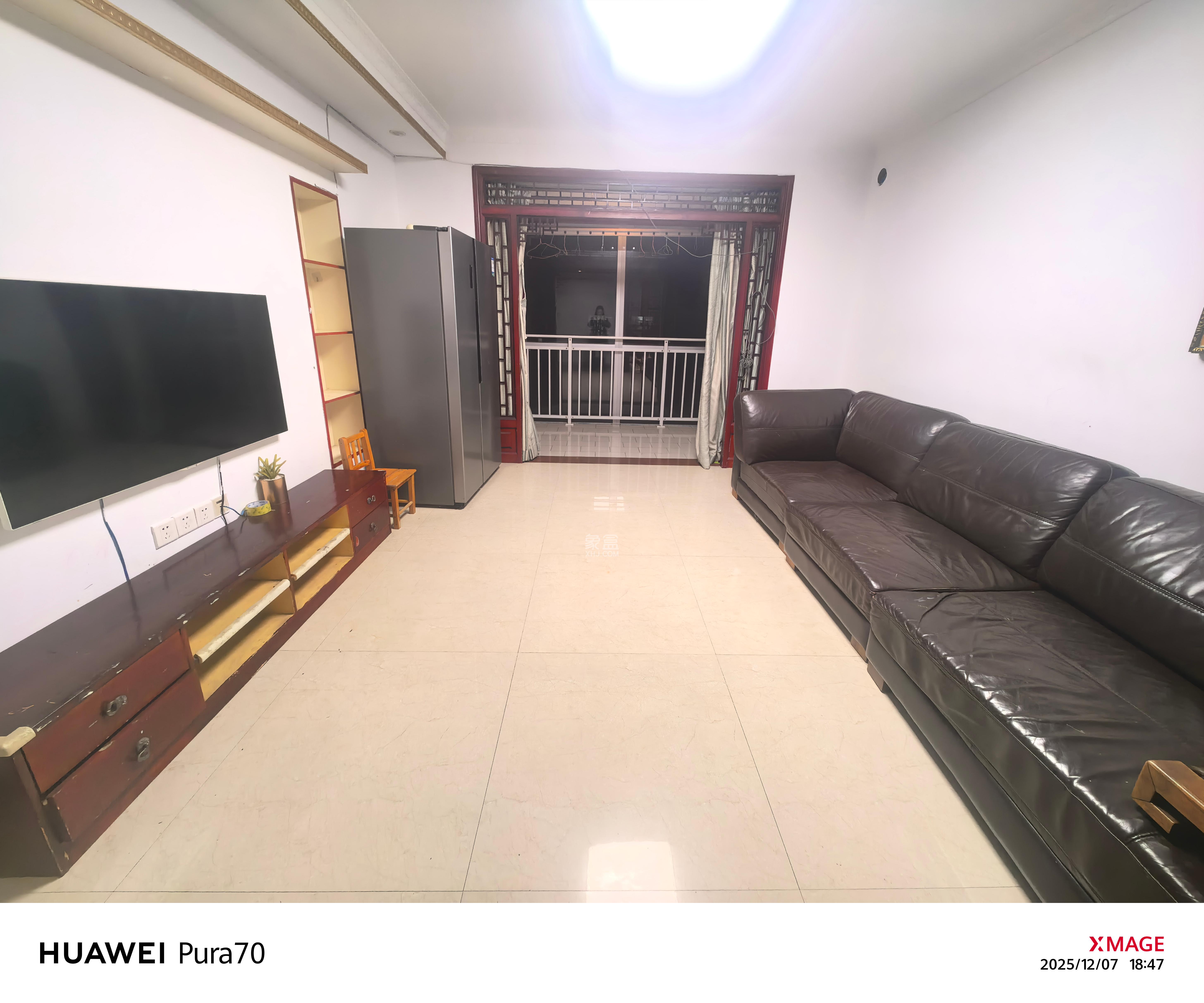 恒广国际景园一二区  1室2厅0卫    1750.0元/月