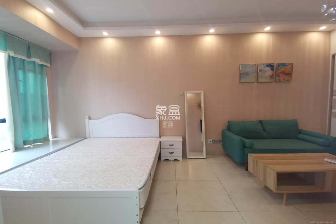 荣悦台 1室1厅1卫 2000.0元/月 荣悦台 1室1厅1卫 2000.0元/月室内图