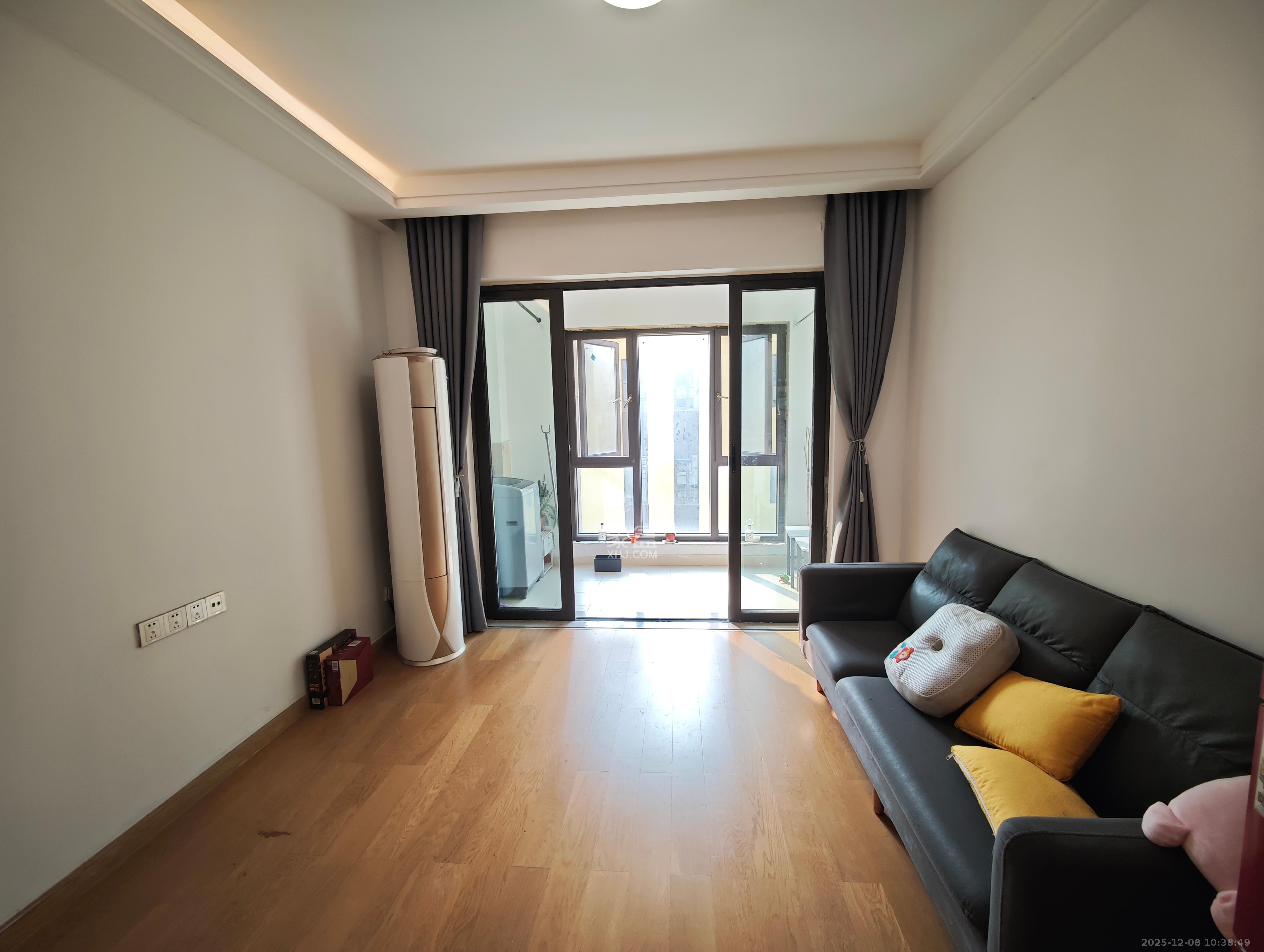 阳光城尚东湾青柠园  3室2厅1卫    1800.0元/月