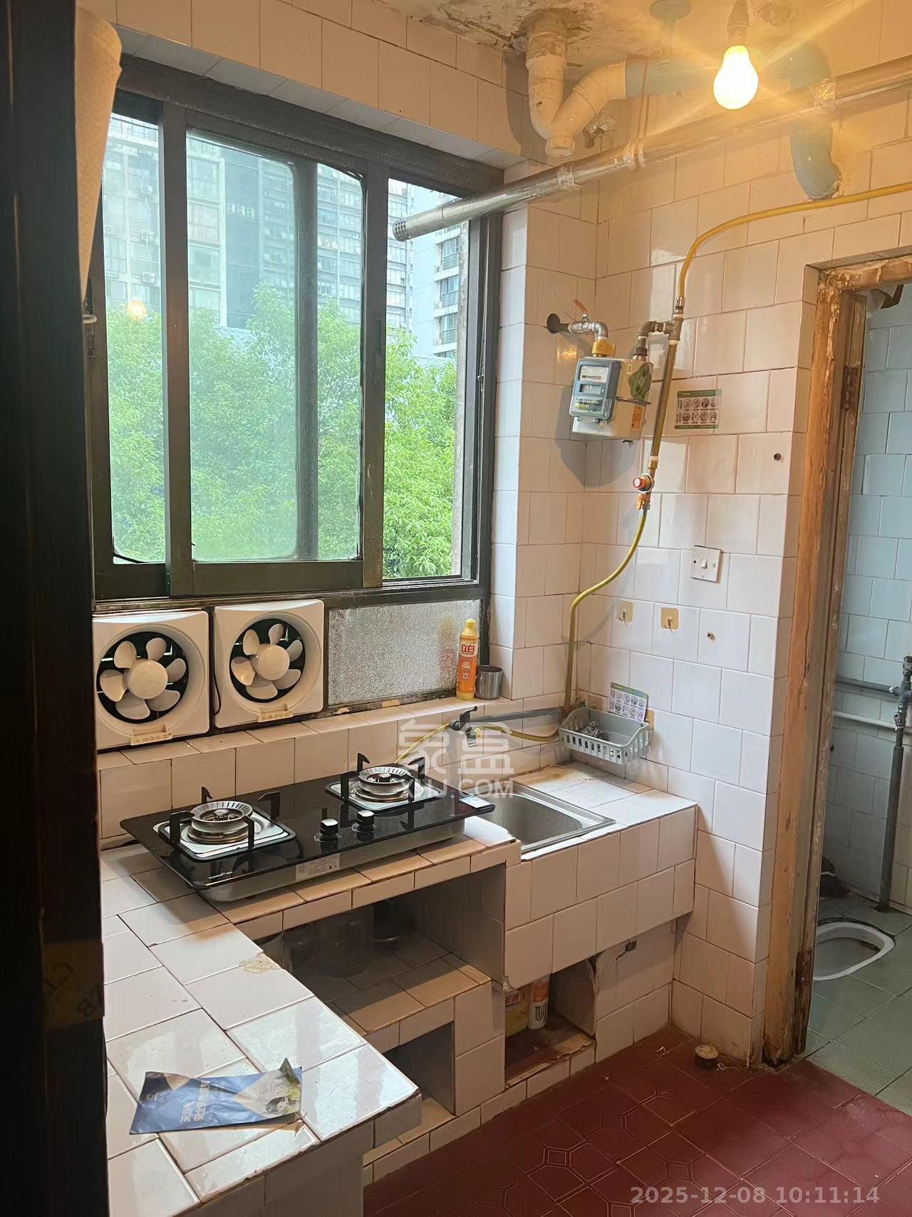 长勘小区  2室1厅1卫    1600.0元/月室内图