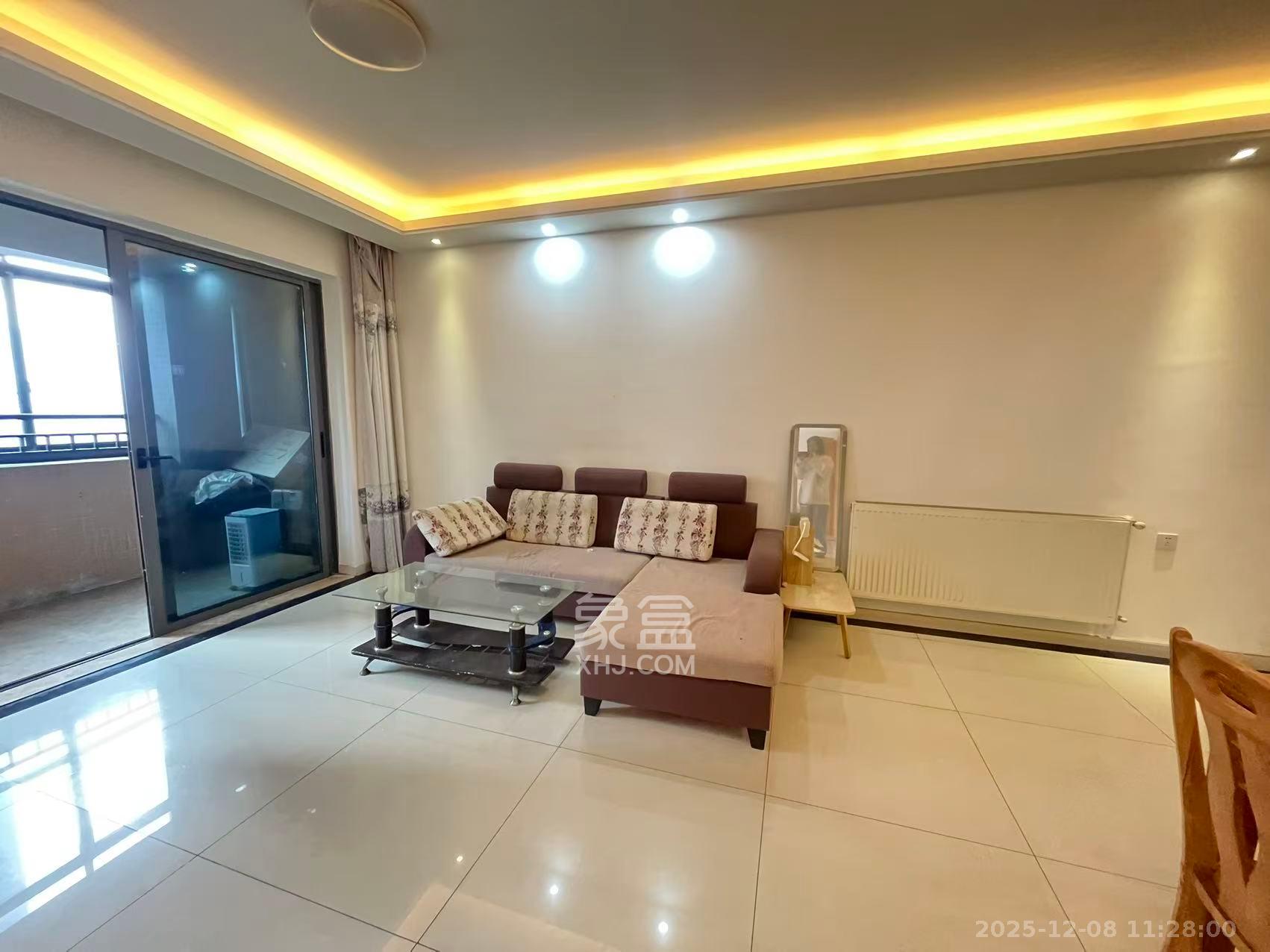 珠江郦城探香里  2室2厅1卫    1900.0元/月