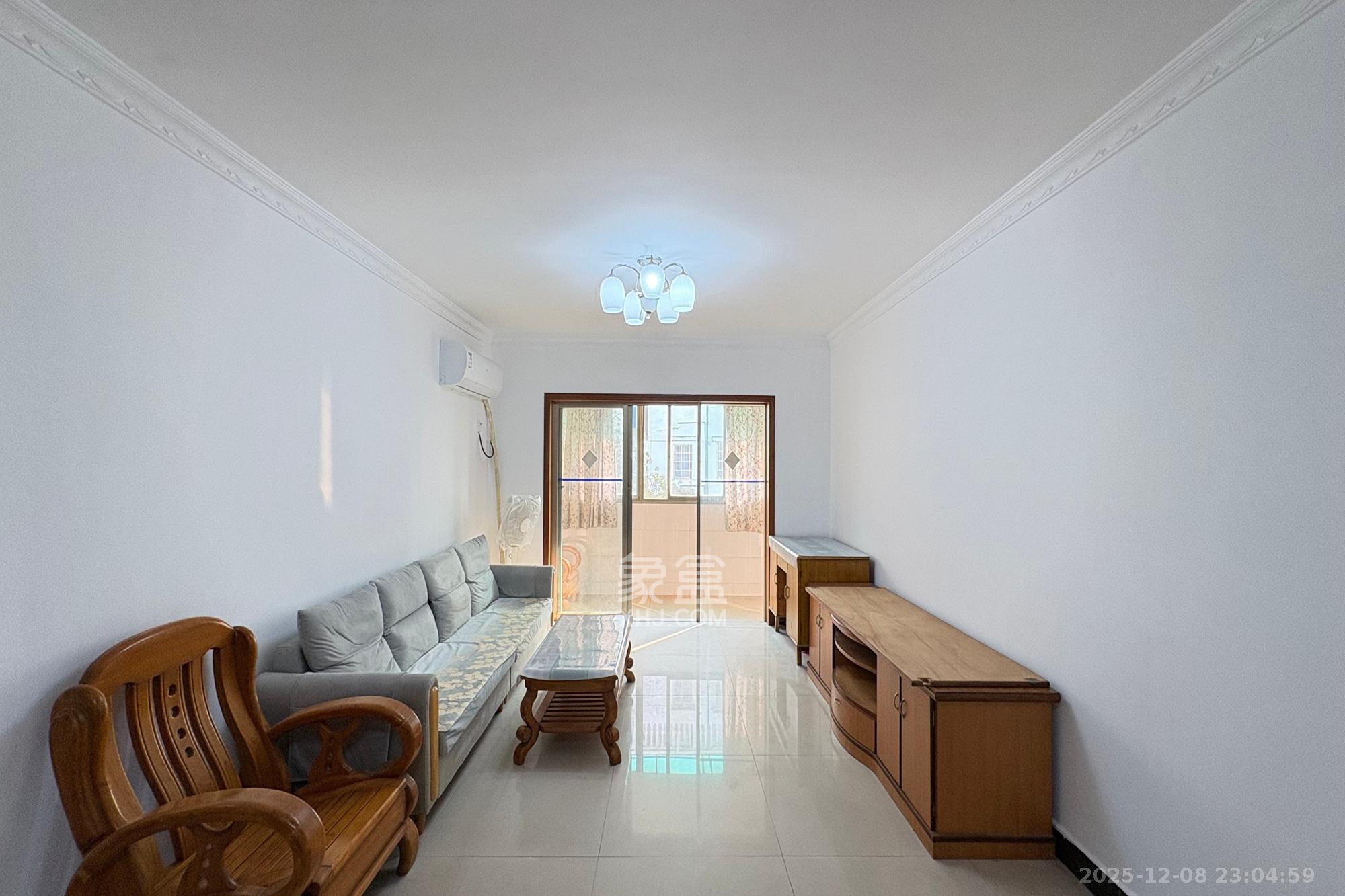 东南明苑  1室0厅0卫    69.0万