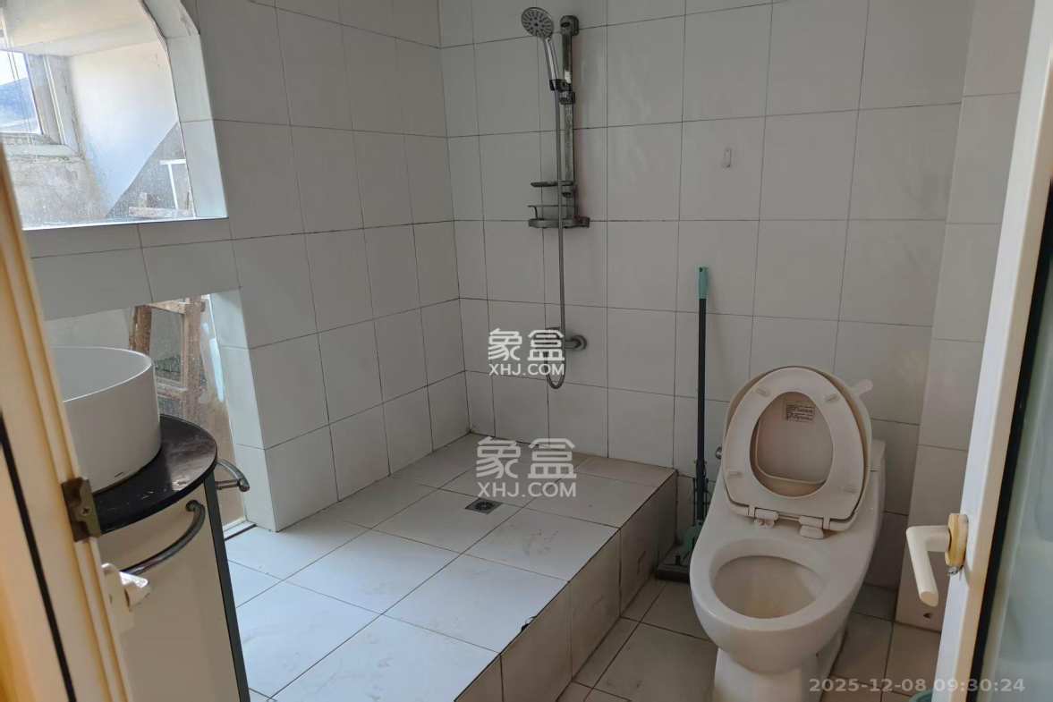 振湘园 4室2厅2卫 2000.0元/月 振湘园 4室2厅2卫 2000.0元/月室内图