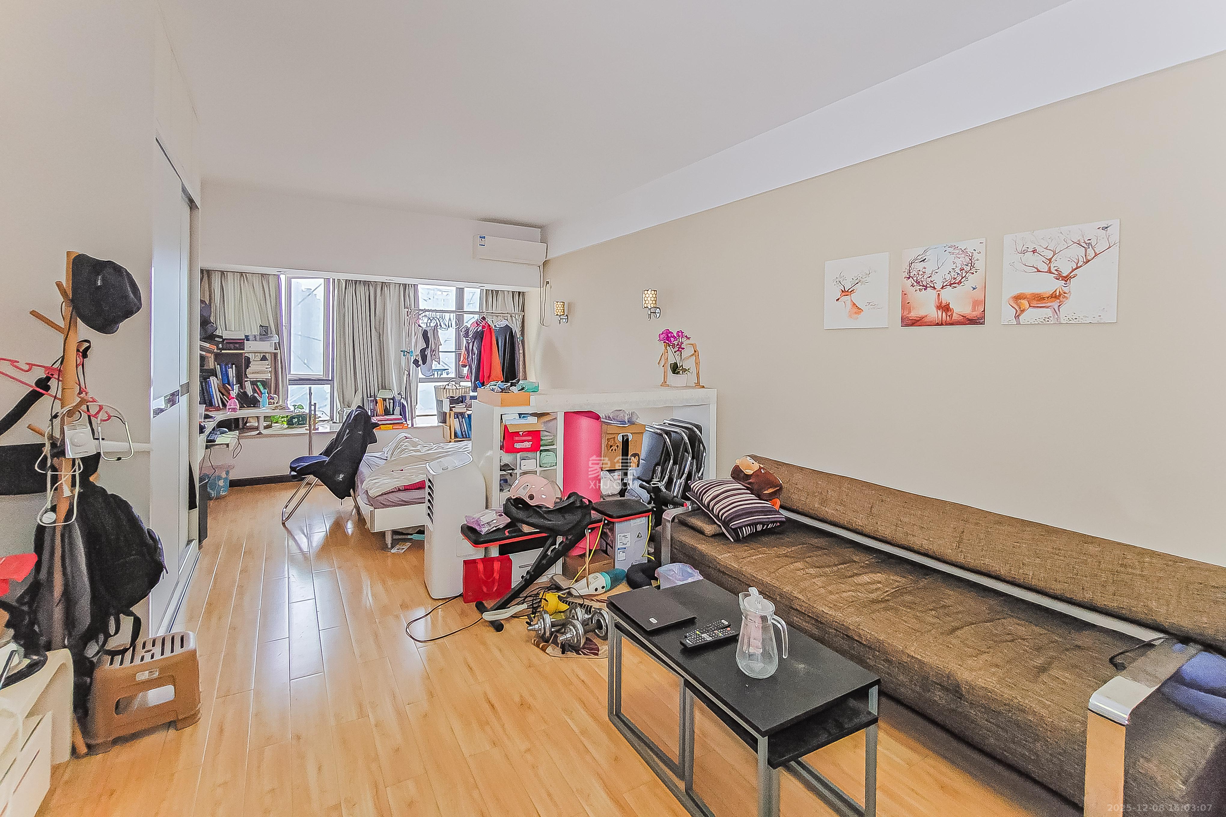 摩天一号  1室1厅1卫    50.0万