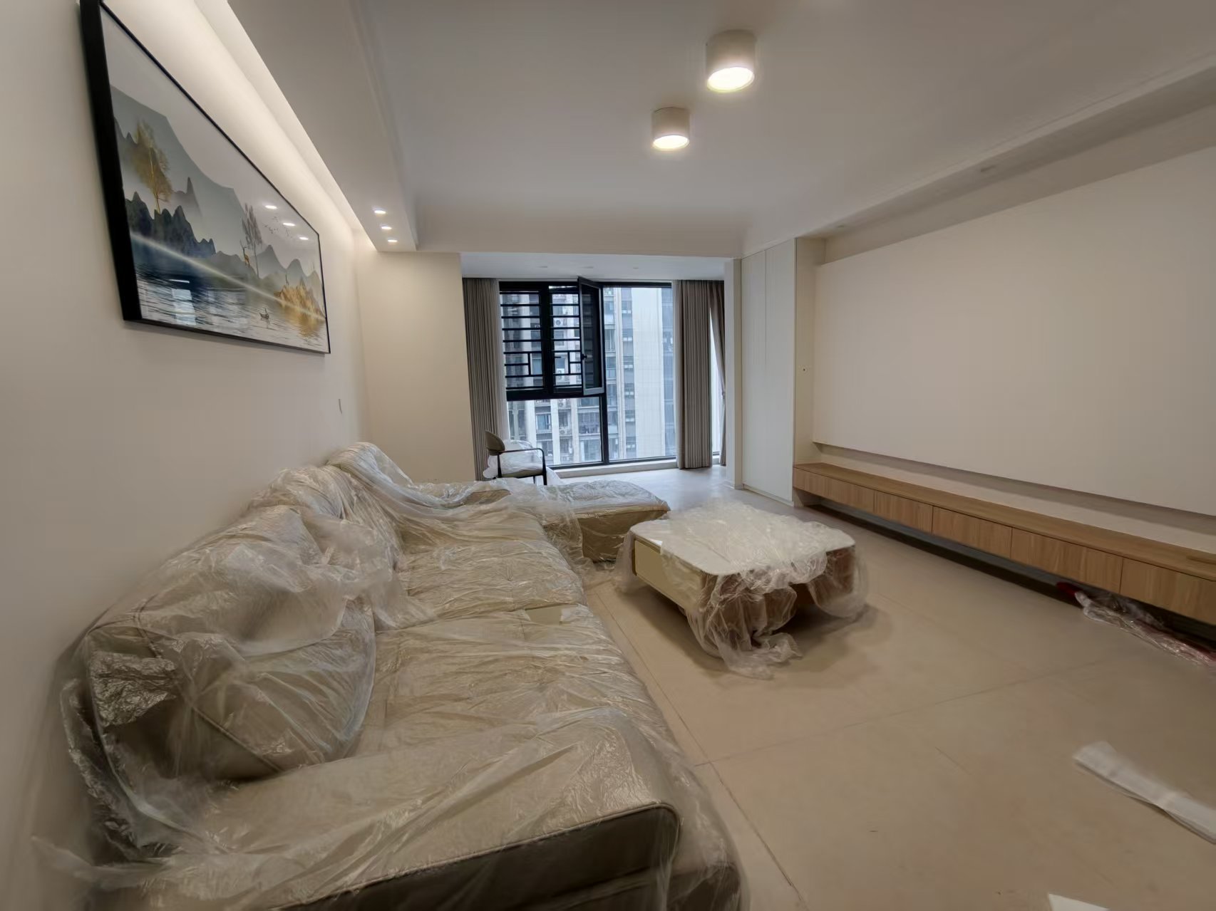 太一格  3室2厅2卫    122.0万