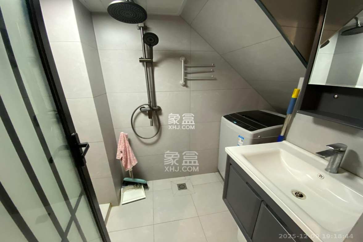 北辰时光里 2室2厅1卫 2000.0元/月 北辰时光里 2室2厅1卫 2000.0元/月室内图