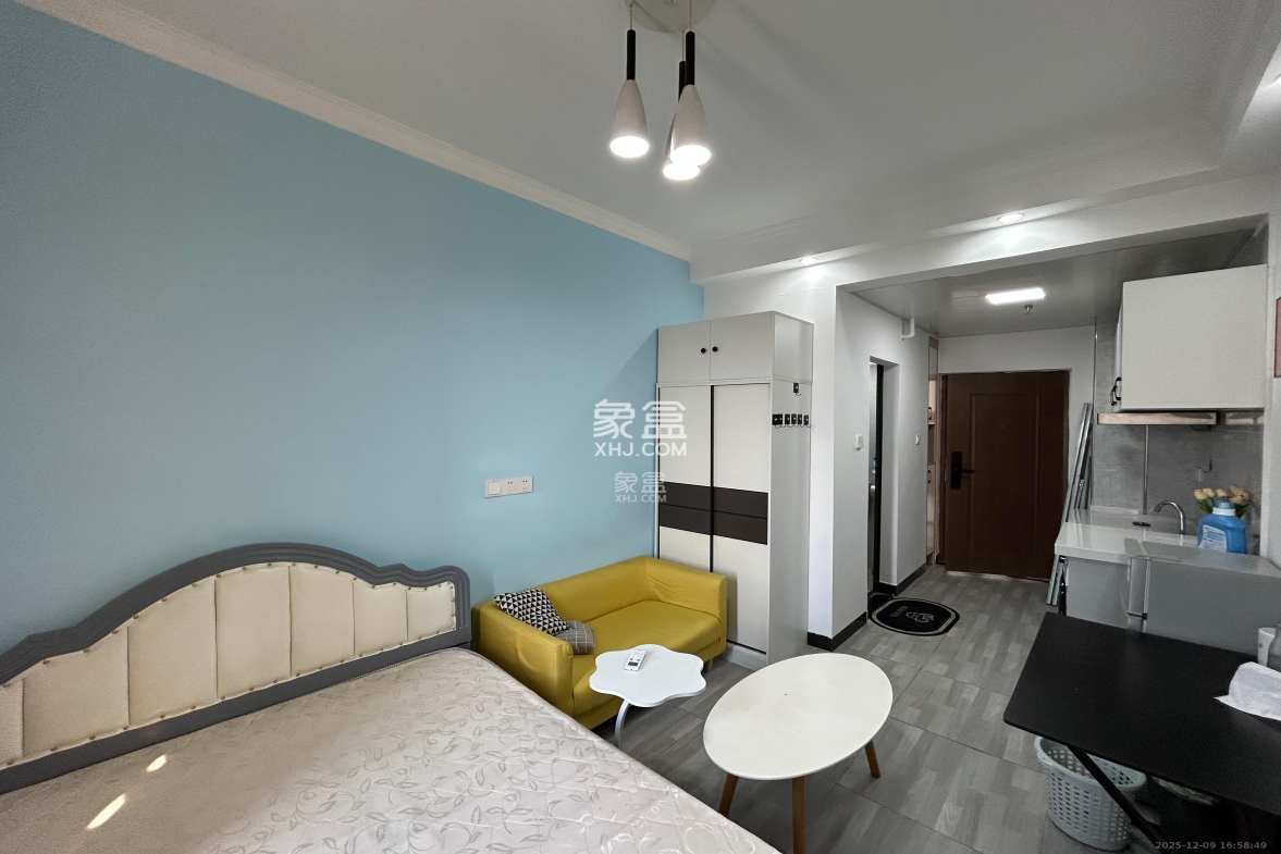 保利香槟国际 1室1厅1卫 1200.0元/月 保利香槟国际 1室1厅1卫 1200.0元/月室内图