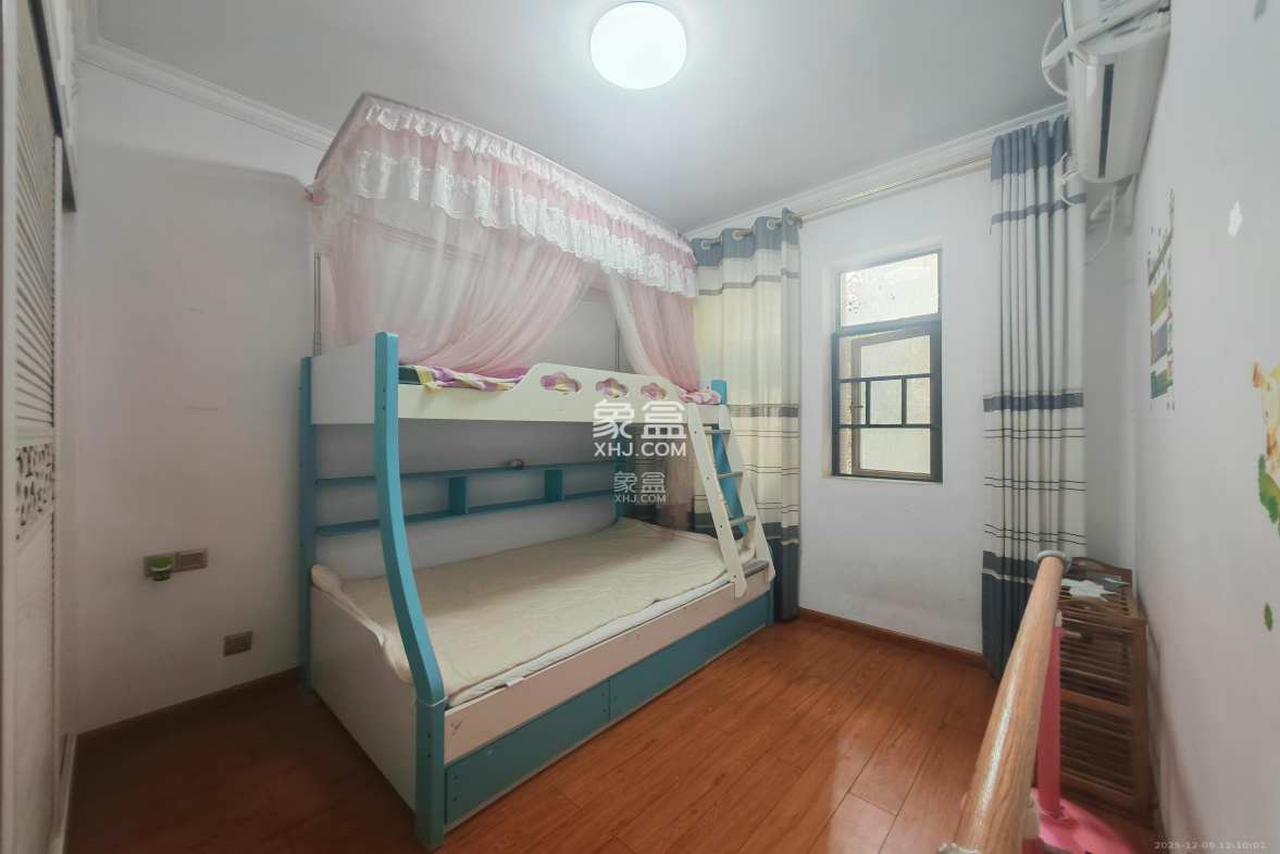 中房瑞致国际 2室2厅1卫 2450.0元/月 中房瑞致国际 2室2厅1卫 2450.0元/月室内图