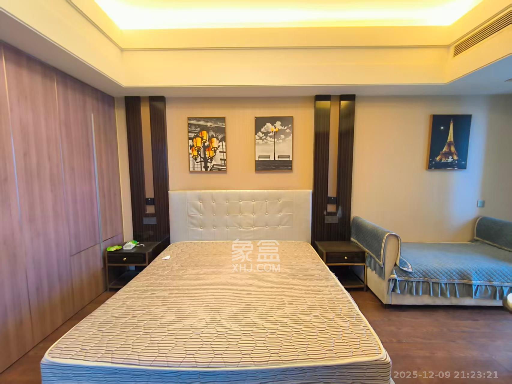 华远国际公寓  1室0厅1卫    2500.0元/月