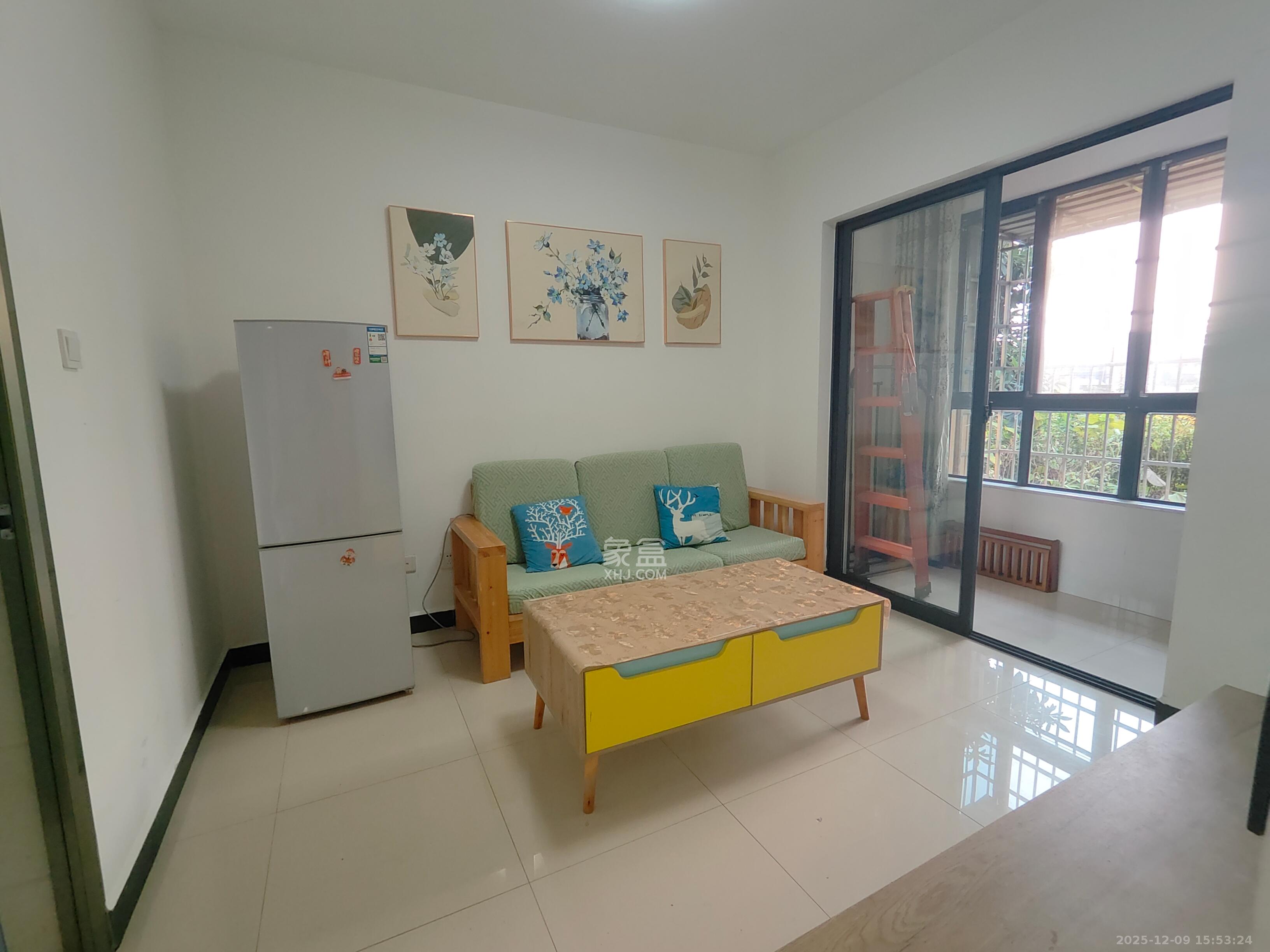 圭塘三小区  1室1厅1卫    1750.0元/月