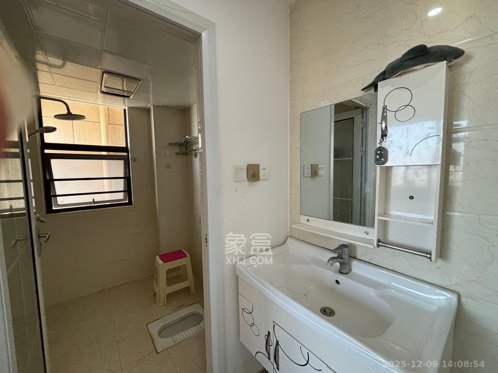 高升时代广场(冠铭商务中心) 2室1厅1卫 1800.0元/月 高升时代广场(冠铭商务中心) 2室1厅1卫 1800.0元/月室内图