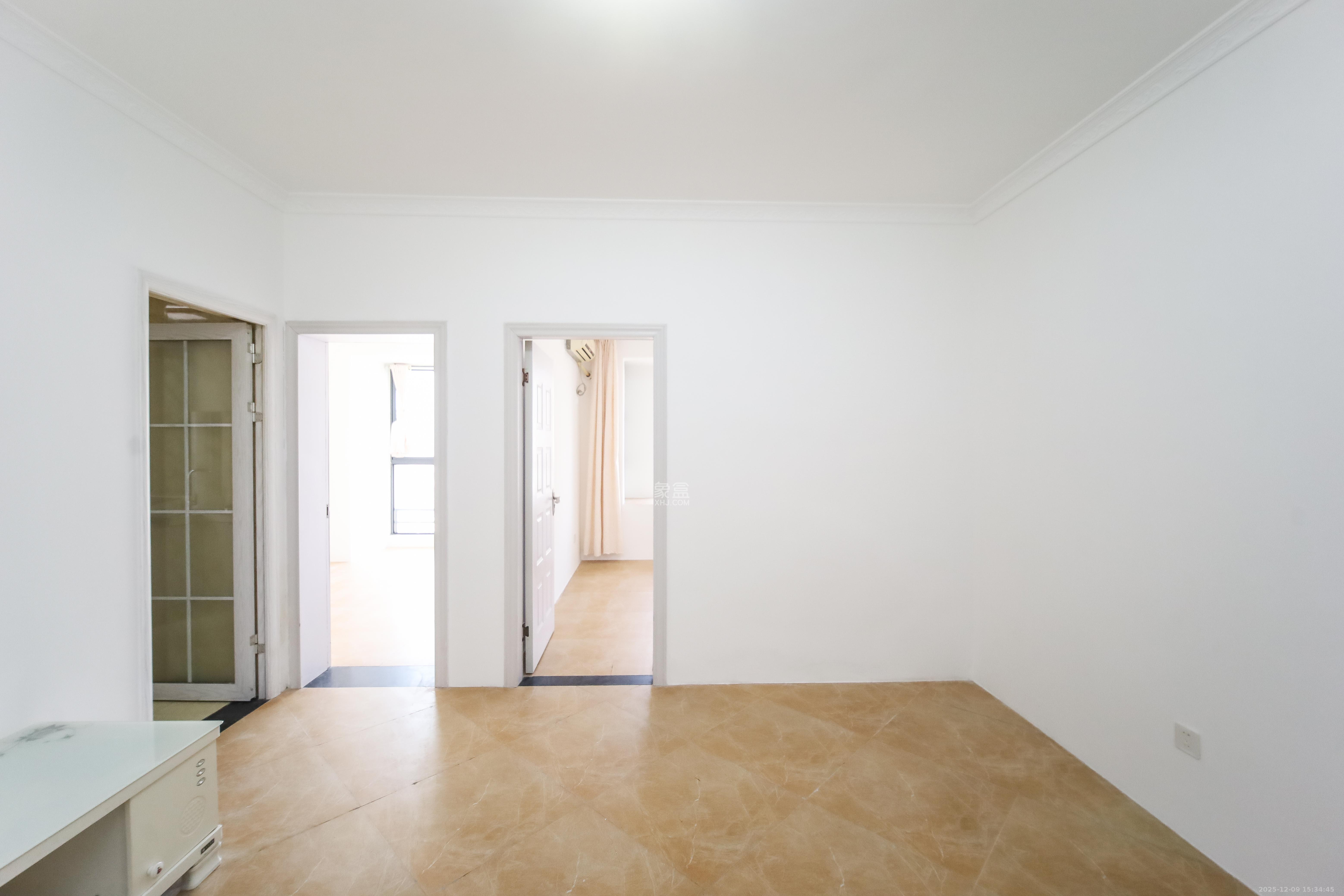 百纳广场（百纳公寓）