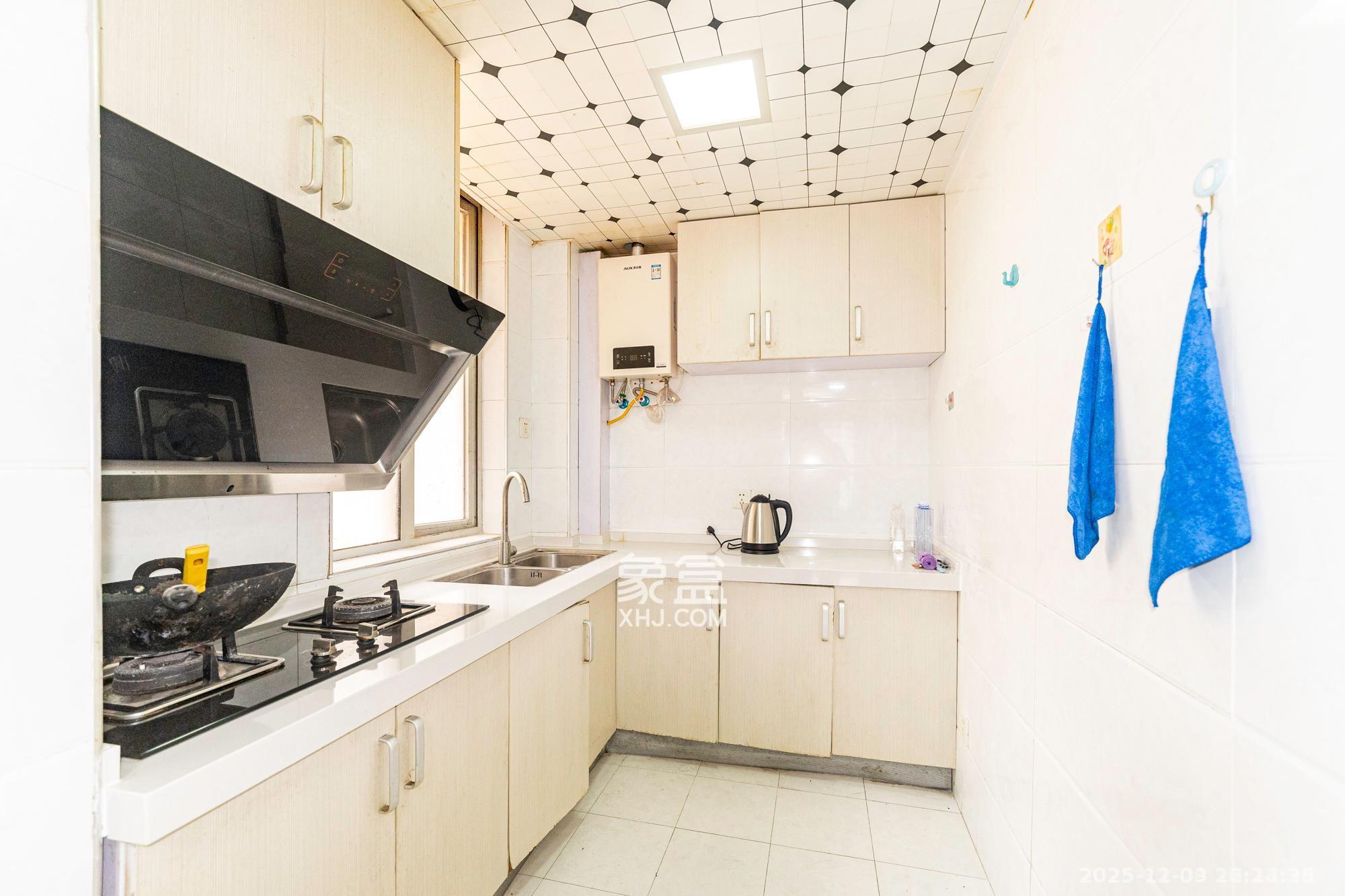 恒广国际景园一二区  2室1厅1卫    2000.0元/月室内图