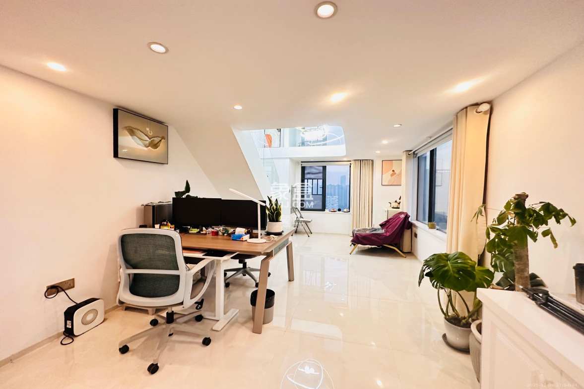 梅溪悦章 1室0厅0卫 2300.0元/月 梅溪悦章 1室0厅0卫 2300.0元/月室内图