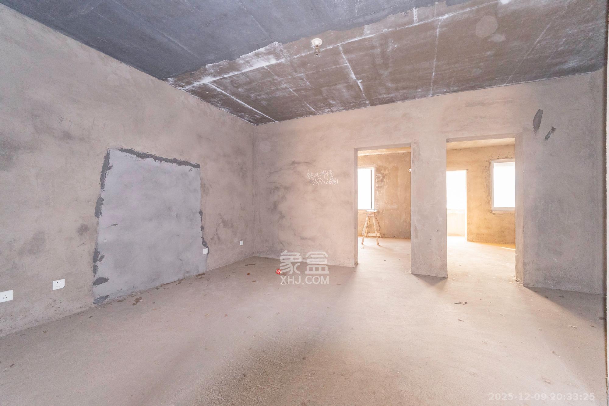 恒广国际物流园  3室2厅1卫    24.0万