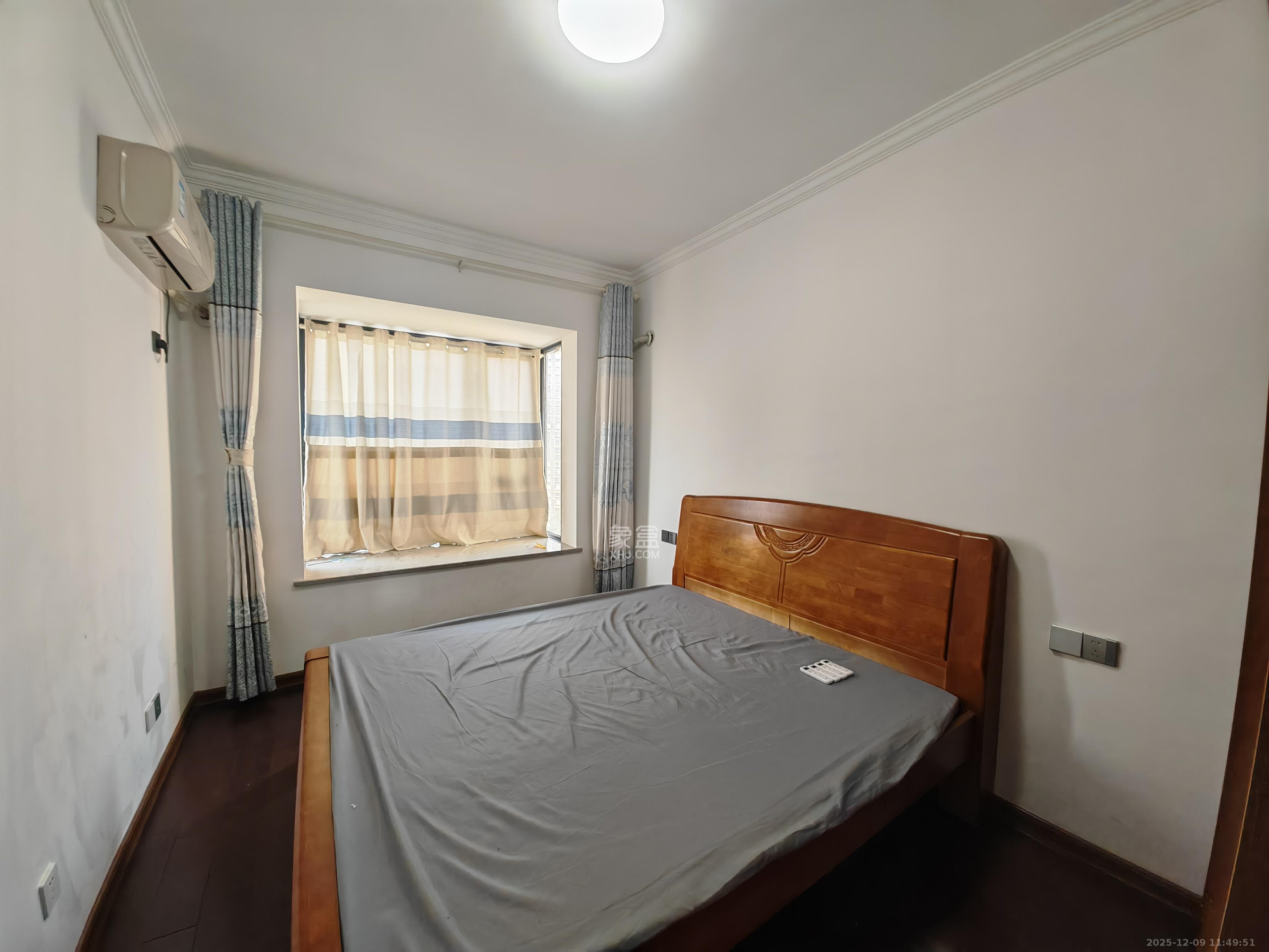 中南国际眼镜城（中伟商业中心）  1室0厅0卫    2600.0元/月室内图