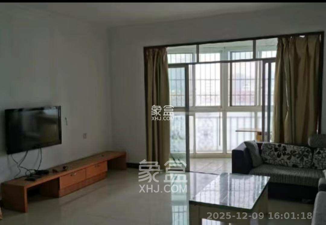 湘绣城 3室2厅2卫 1500.0元/月 湘绣城 3室2厅2卫 1500.0元/月室内图