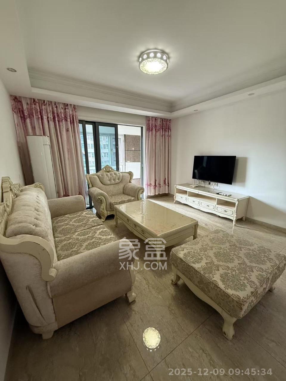 保利国际广场  3室2厅2卫    228.0万