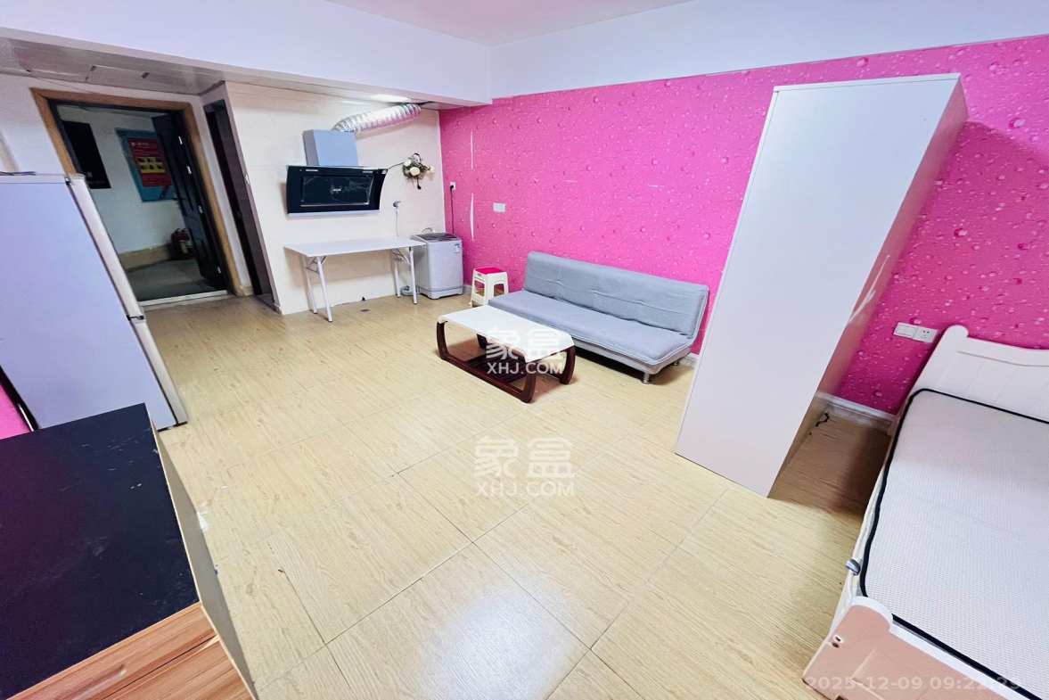 三重星都心 1室1厅1卫 1300.0元/月 三重星都心 1室1厅1卫 1300.0元/月室内图