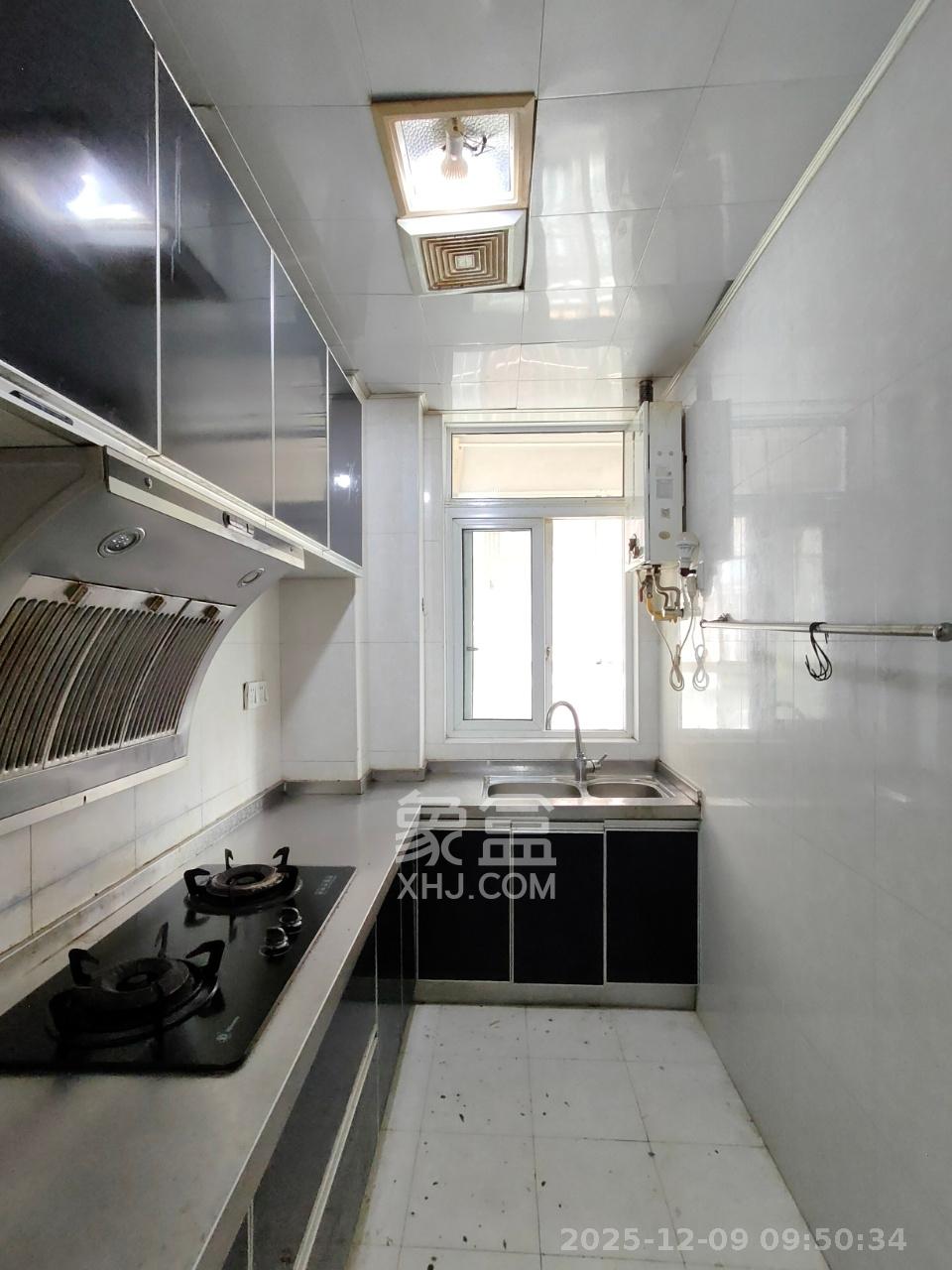 风华四季园  1室2厅1卫    2200.0元/月室内图