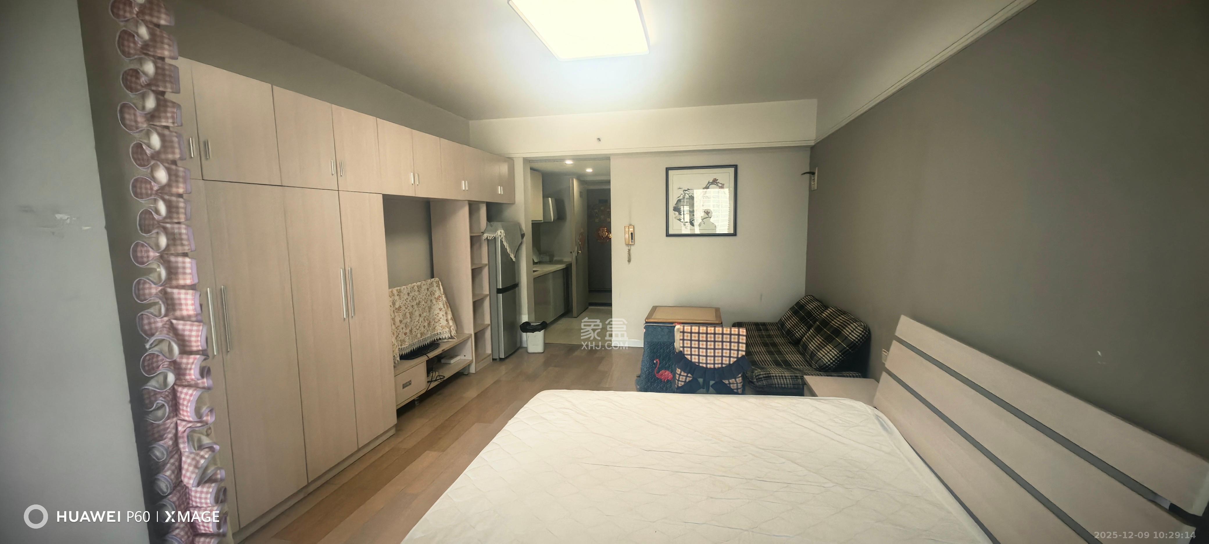 万科金色家园 1室1厅1卫 1500.0元/月 万科金色家园 1室1厅1卫 1500.0元/月室内图