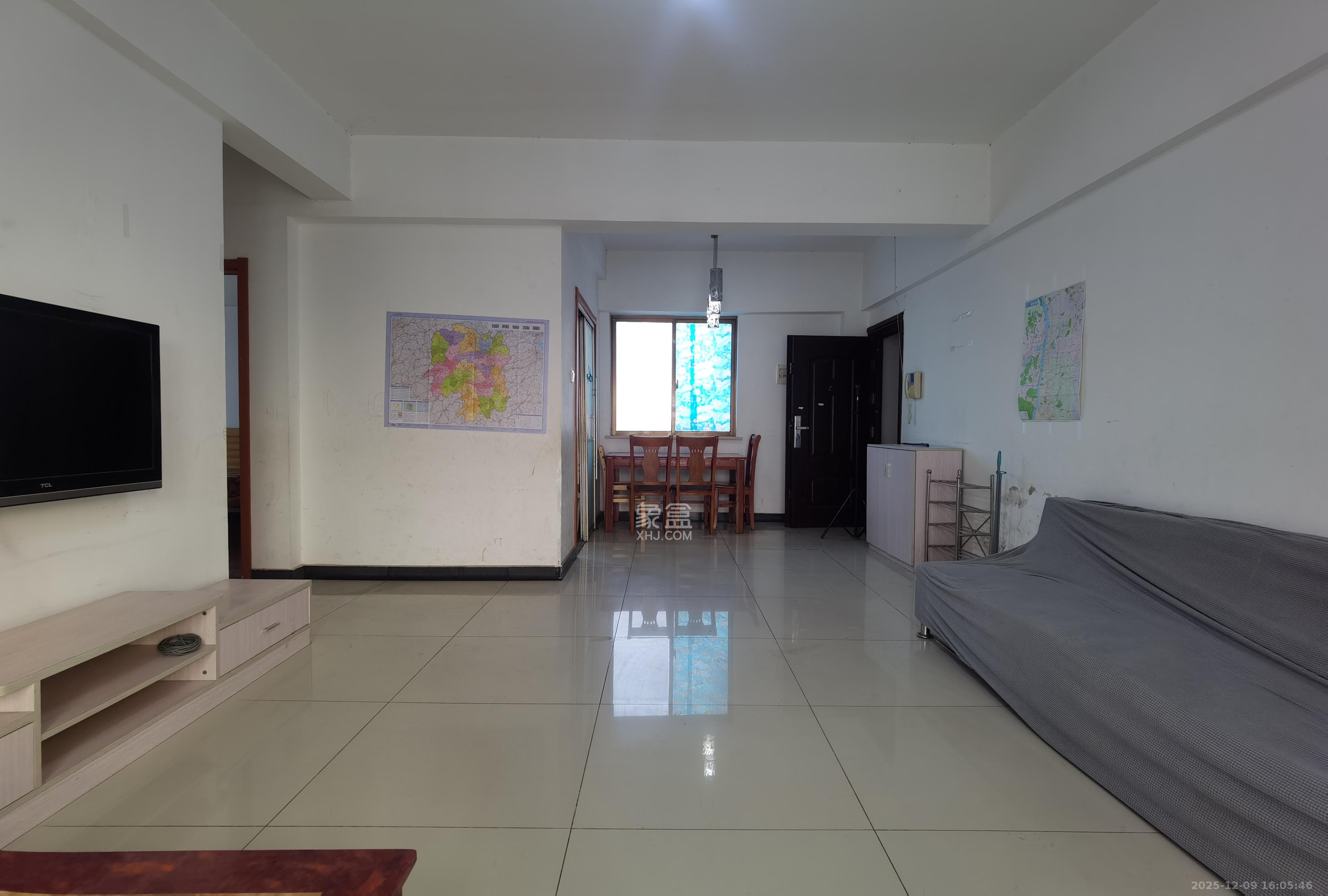 公园西郡  2室1厅1卫    2800.0元/月