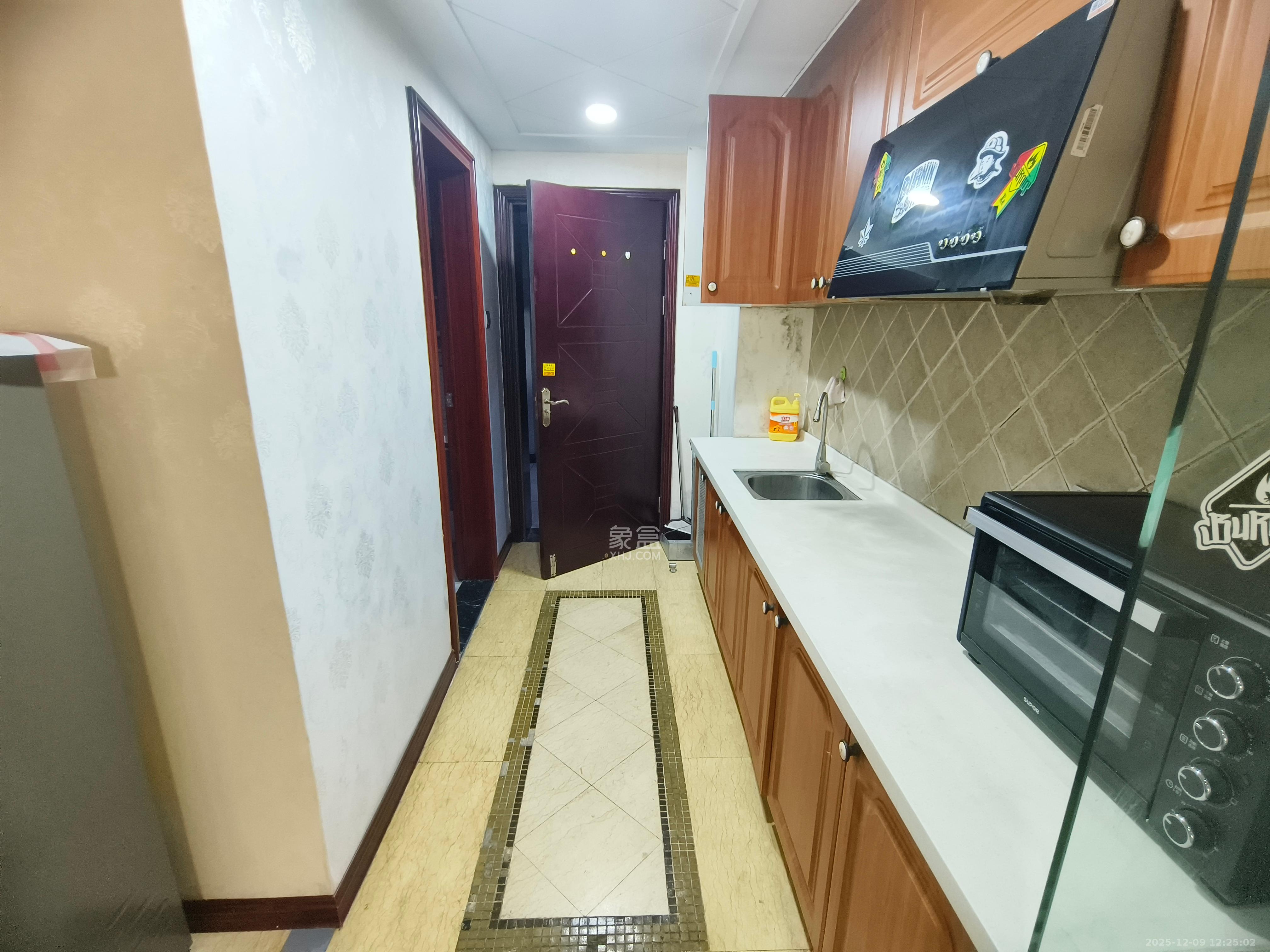 沁园春御院 1室1厅1卫 1700.0元/月 沁园春御院 1室1厅1卫 1700.0元/月室内图