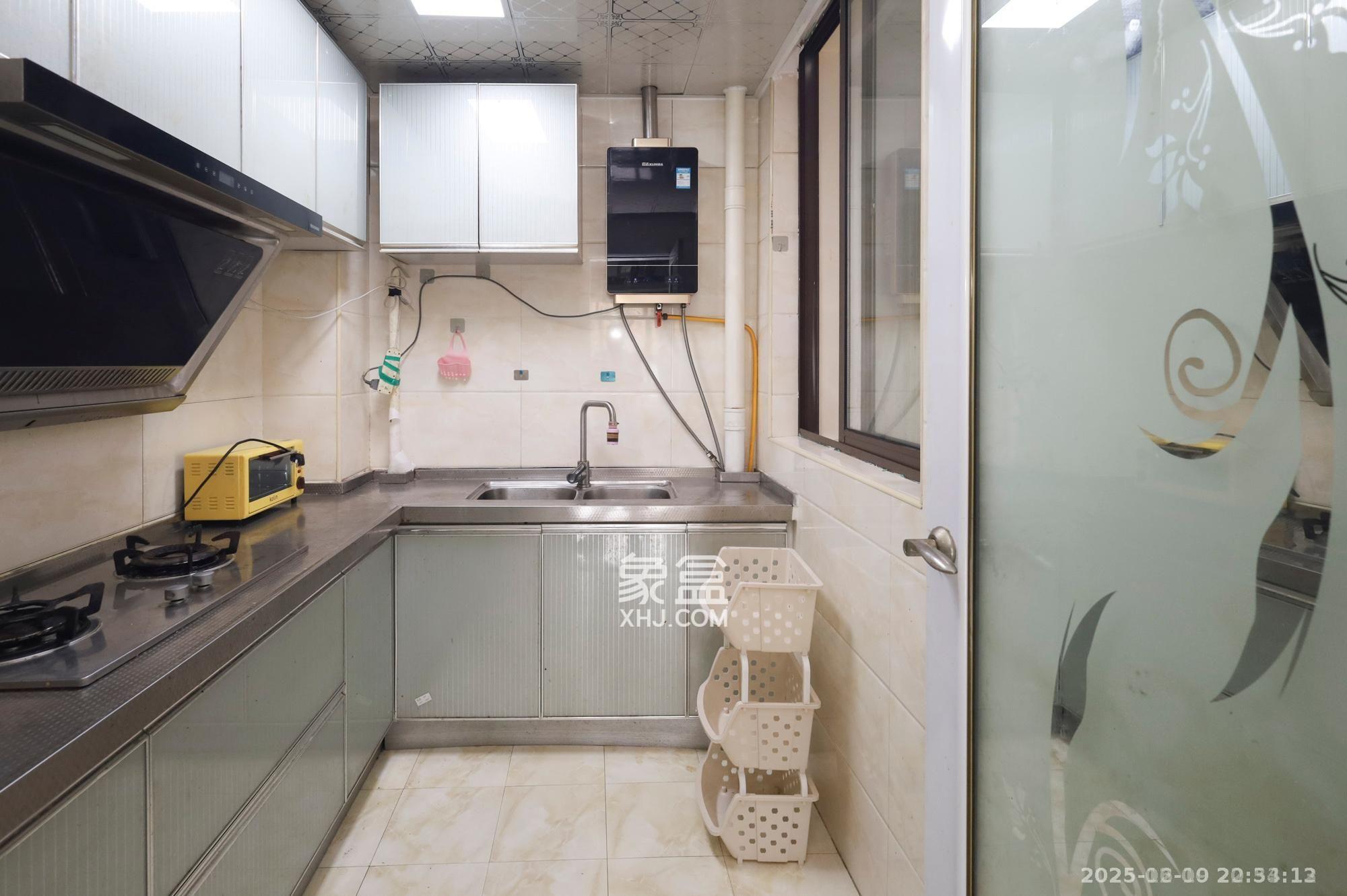 山语城二期 3室2厅1卫 1700.0元/月 山语城二期 3室2厅1卫 1700.0元/月室内图