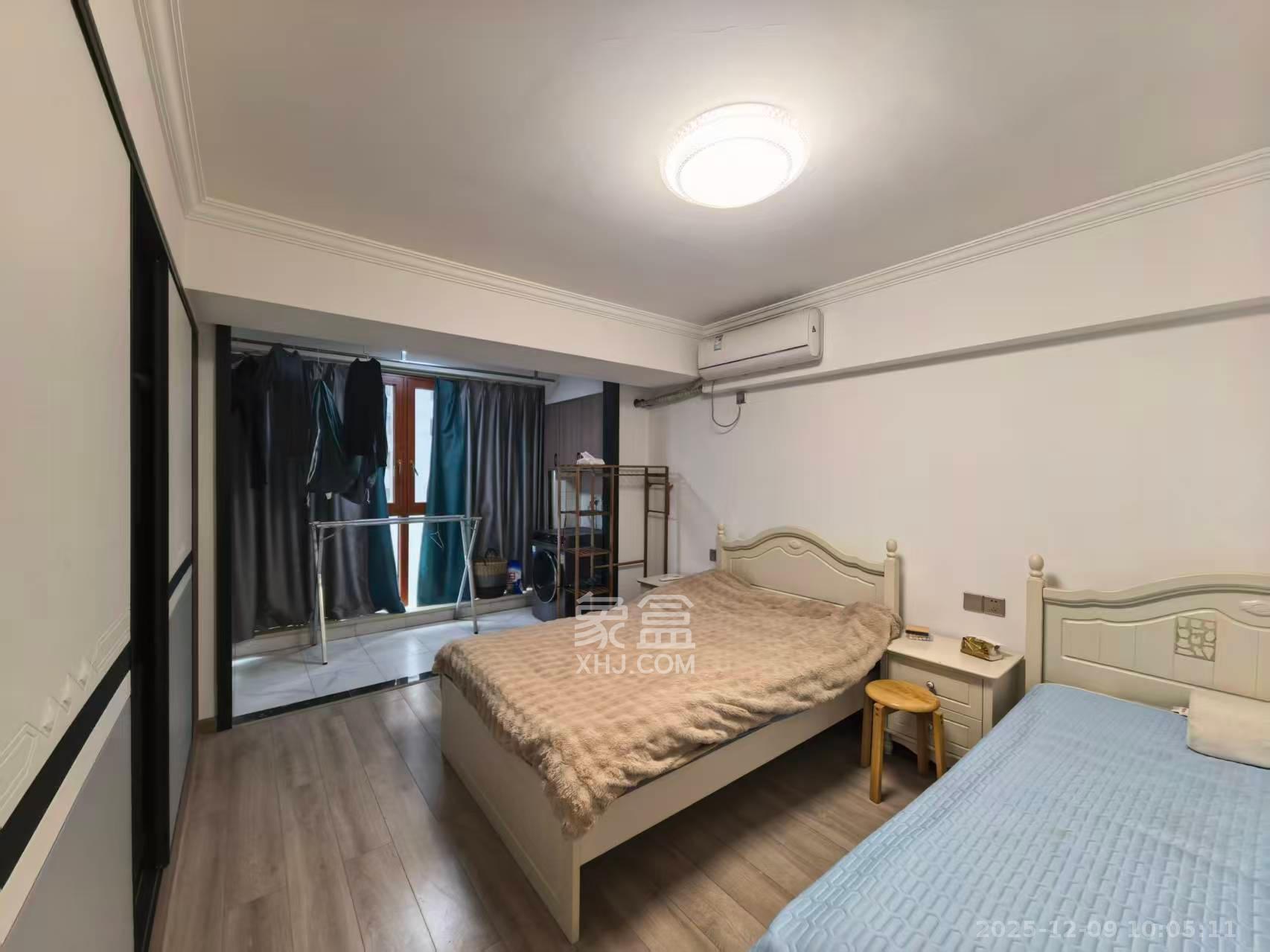 香格里嘉园  4室2厅2卫    4500.0元/月