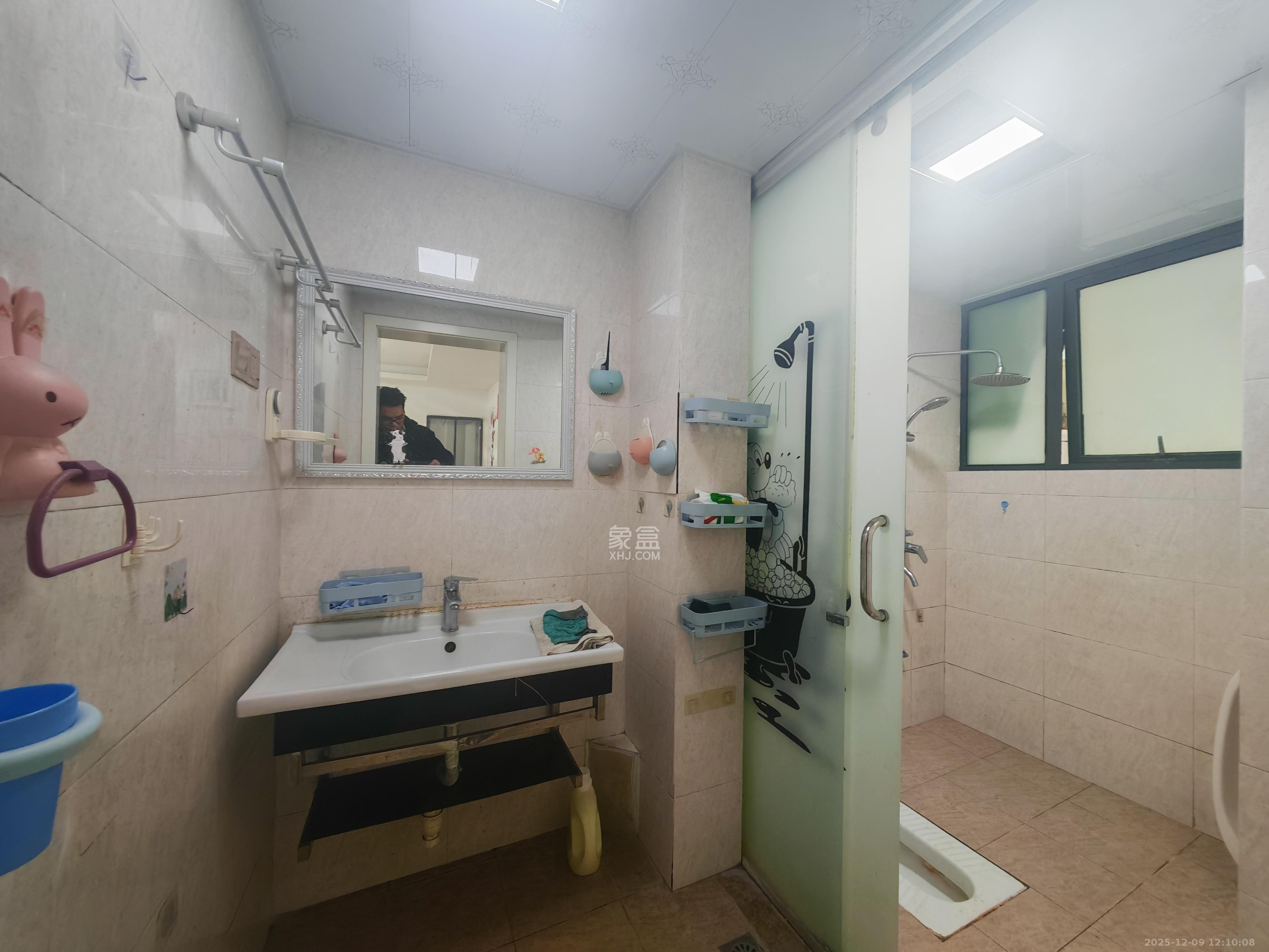 中房瑞致国际 2室2厅1卫 2450.0元/月 中房瑞致国际 2室2厅1卫 2450.0元/月室内图