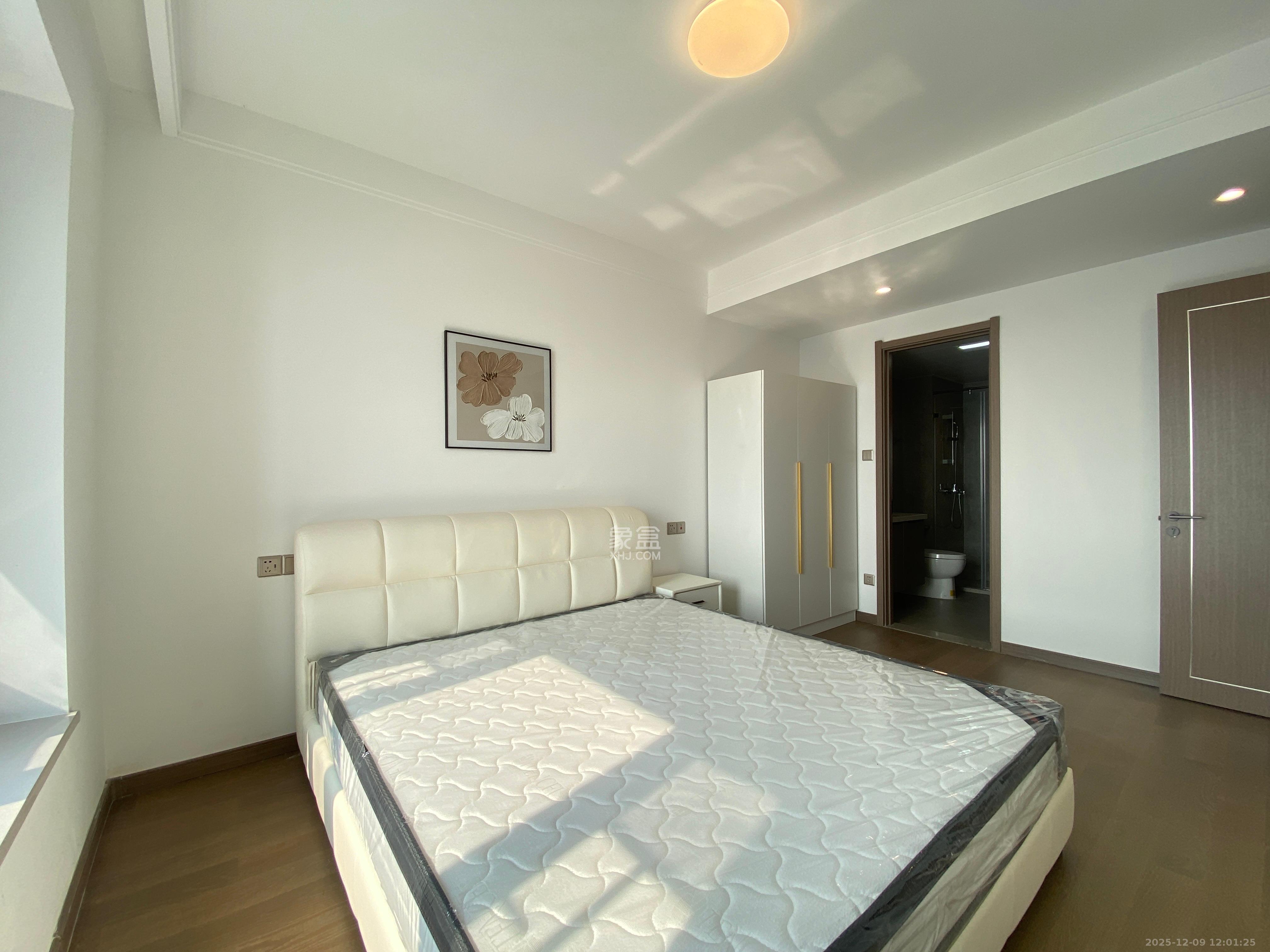 龙湖日盛奕境 3室2厅2卫 3000.0元/月 龙湖日盛奕境 3室2厅2卫 3000.0元/月室内图