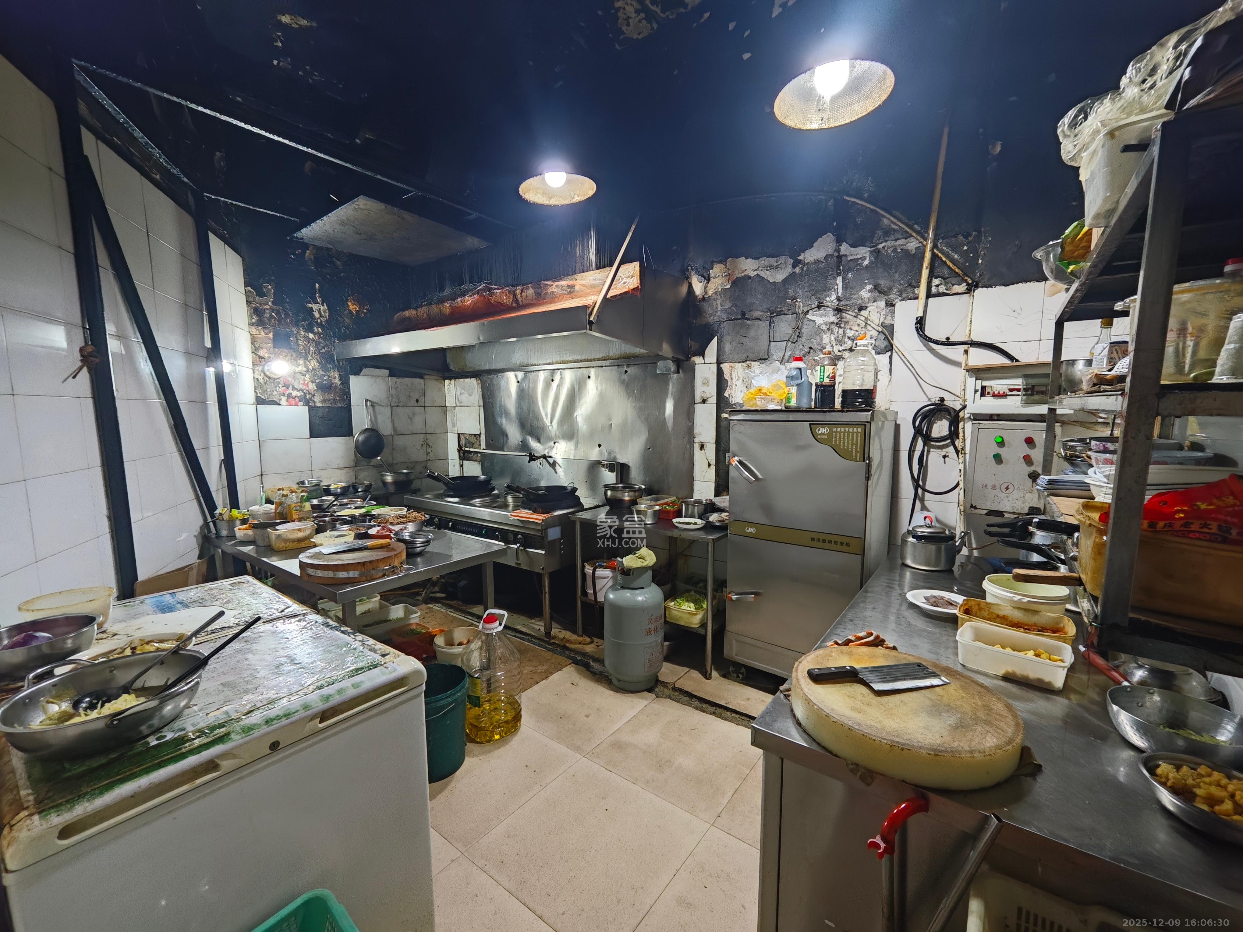 金海岸学生公寓   132.97㎡      15000.0元/月室内图