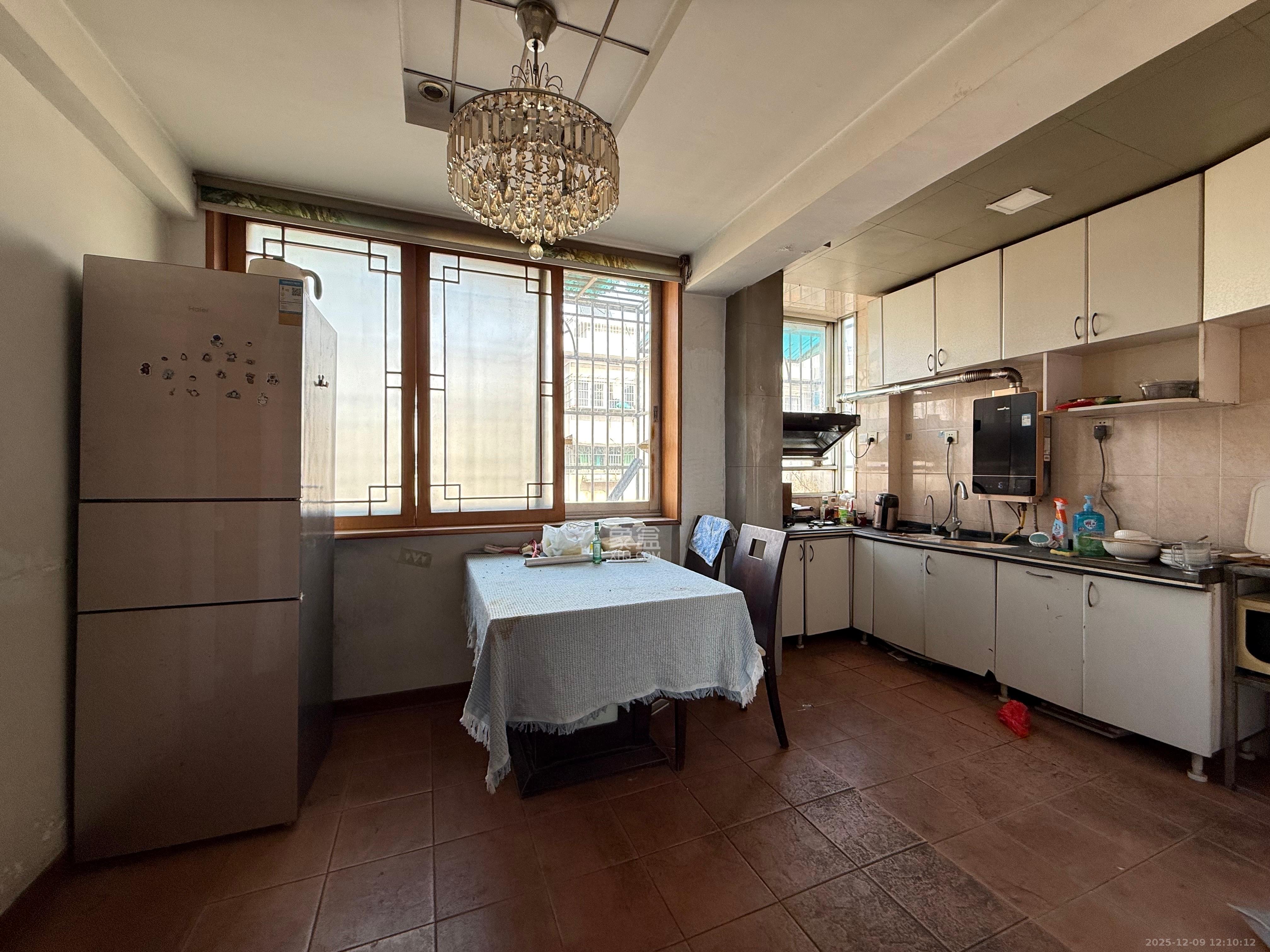 狮子山二片 2室1厅1卫 1400.0元/月 狮子山二片 2室1厅1卫 1400.0元/月室内图