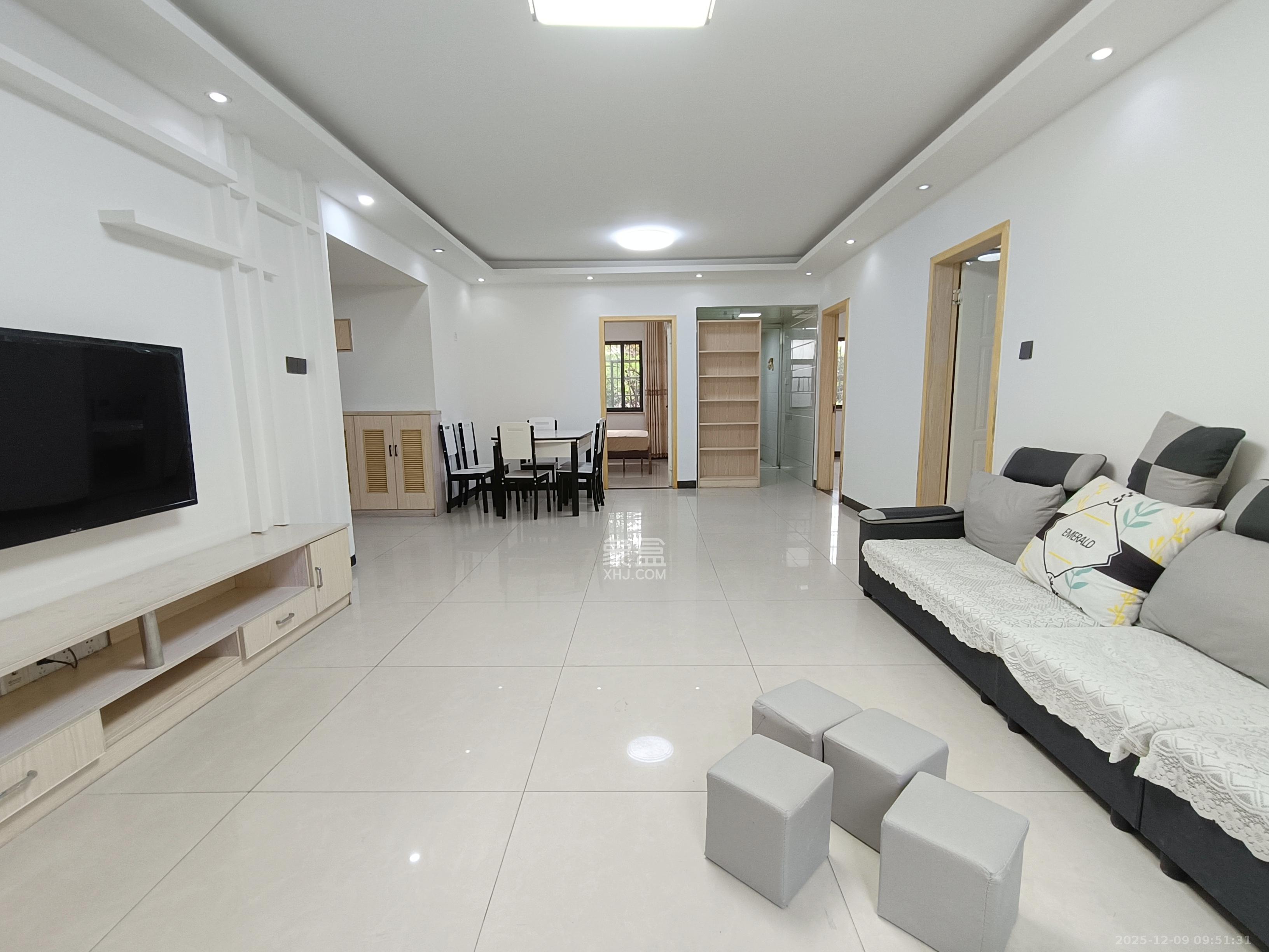 上峰苑（兰亭玥岛）  3室2厅1卫    2800.0元/月