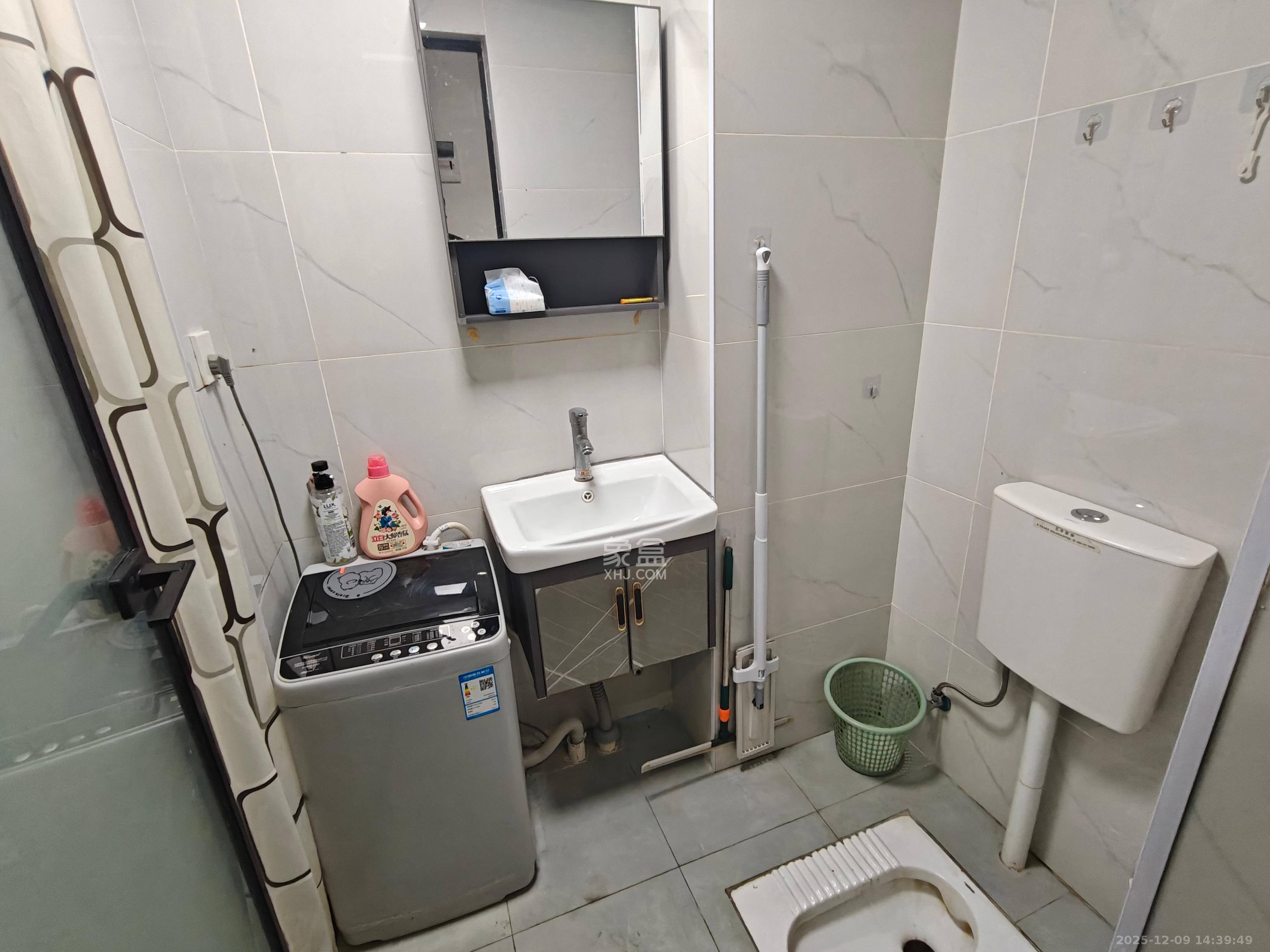 克拉美丽山庄（晟领国际）三期  1室1厅1卫    1200.0元/月室内图