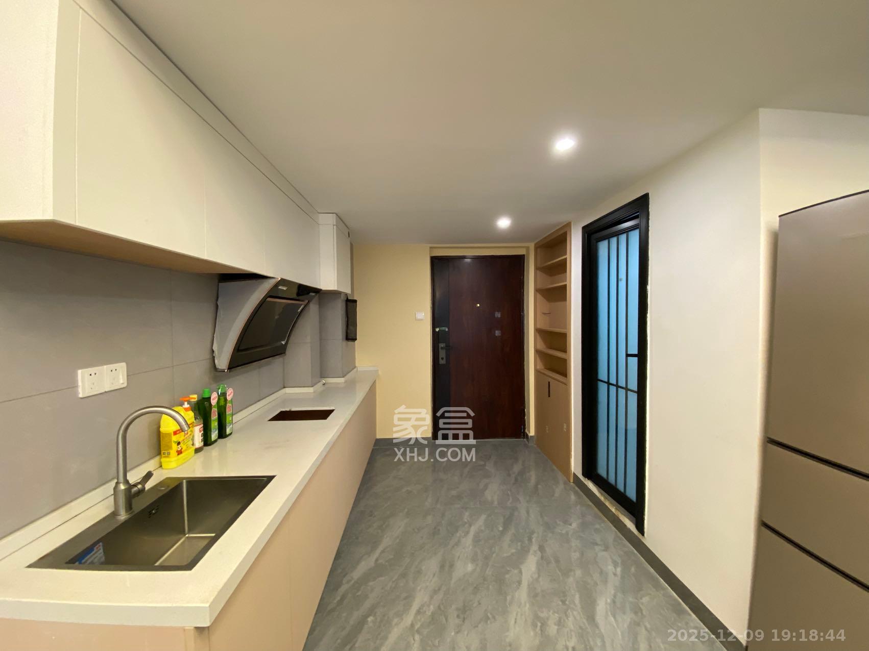 北辰时光里  2室2厅1卫    2000.0元/月室内图