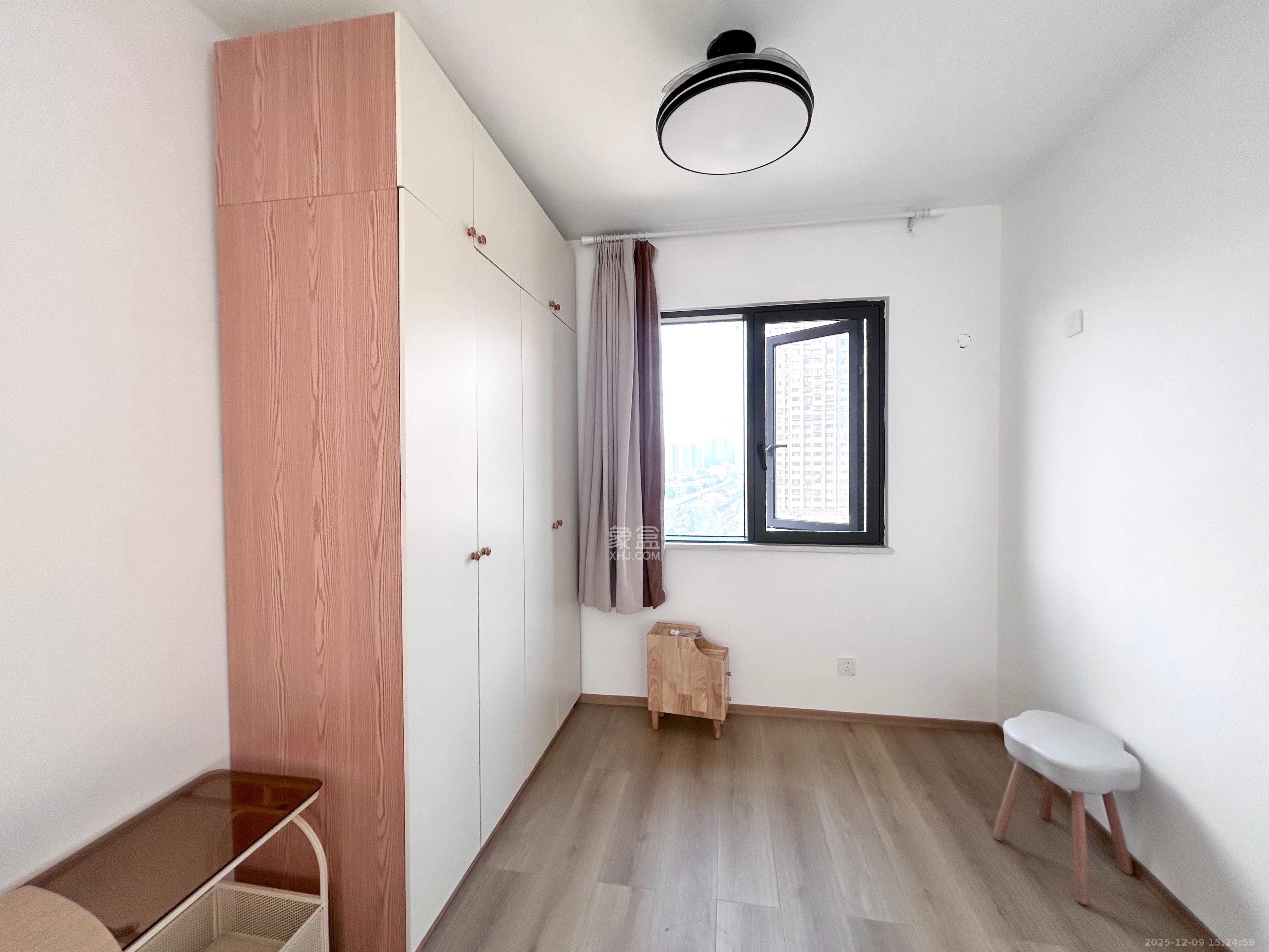 旭日嘉苑  2室1厅1卫    2300.0元/月室内图