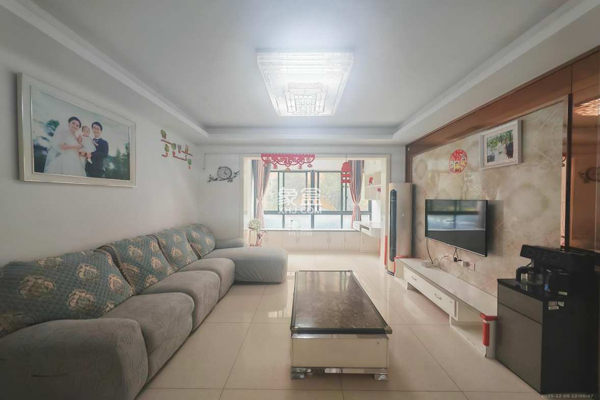 中房瑞致国际 2室2厅1卫 2450.0元/月 中房瑞致国际 2室2厅1卫 2450.0元/月室内图