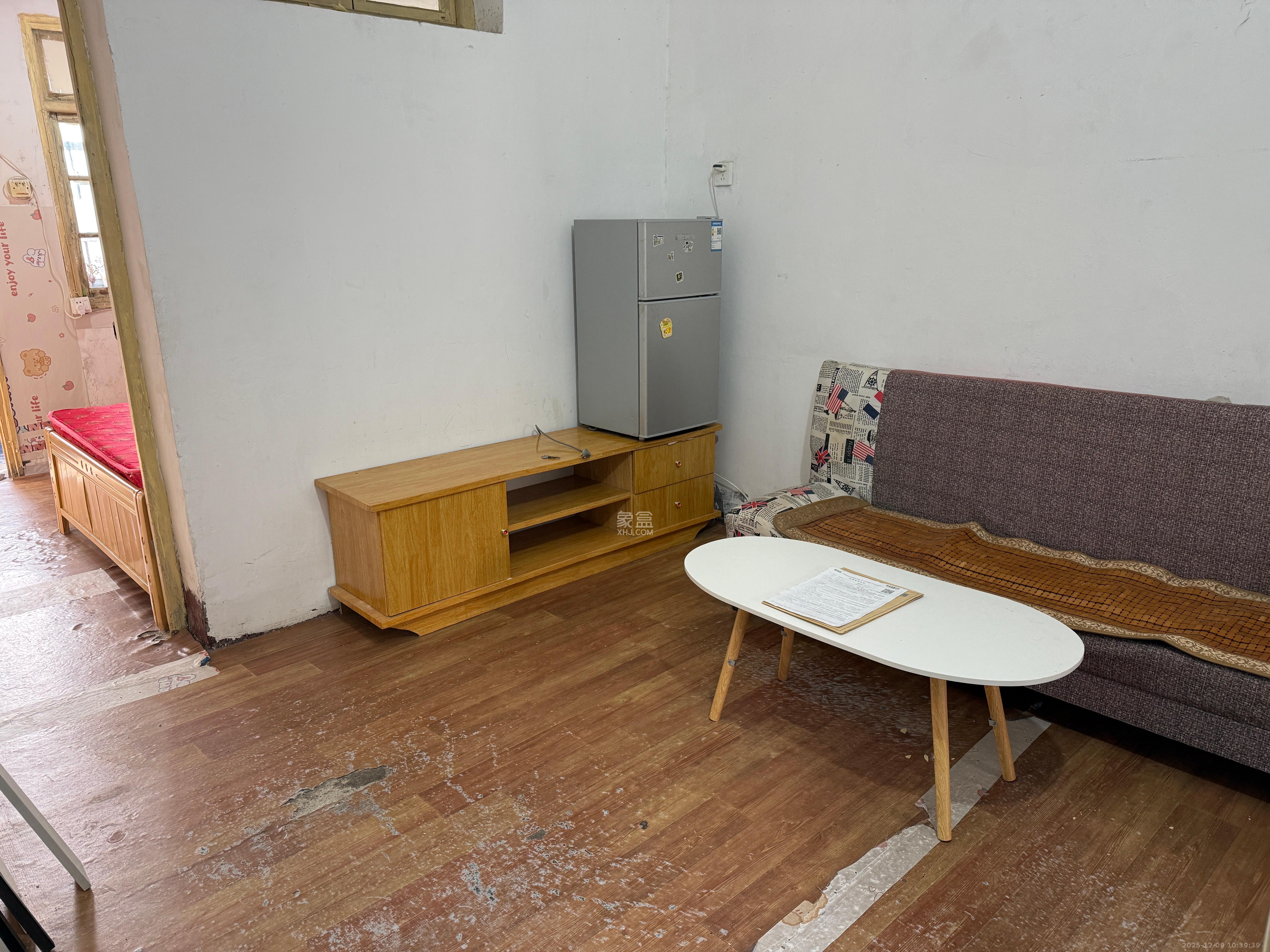 吉景小区  1室0厅0卫    700.0元/月